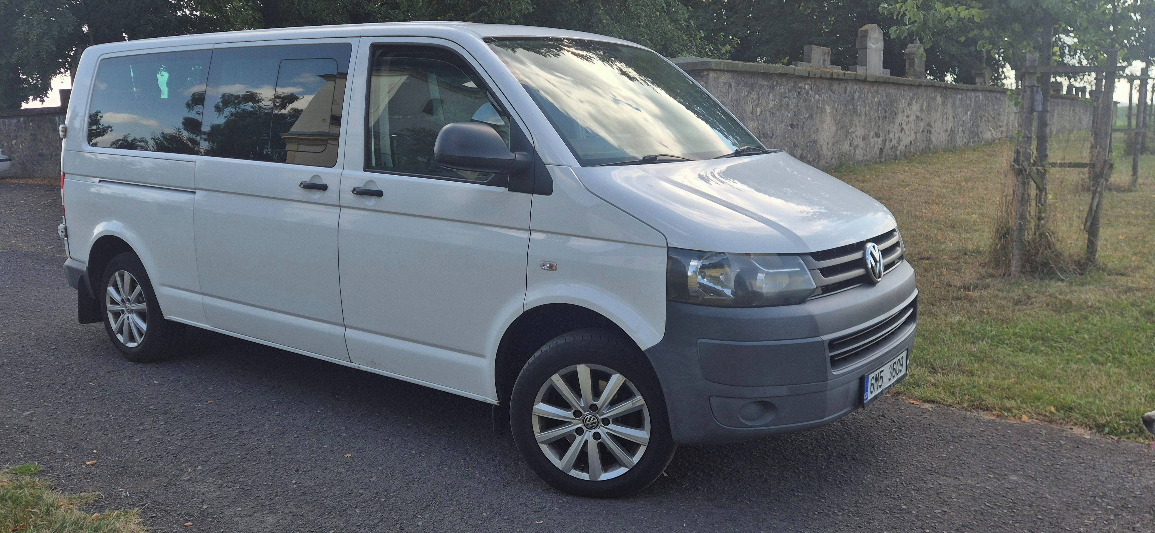 Volkswagen Caravelle, VW Caravelle T5 Long  4X4 - fotka 2