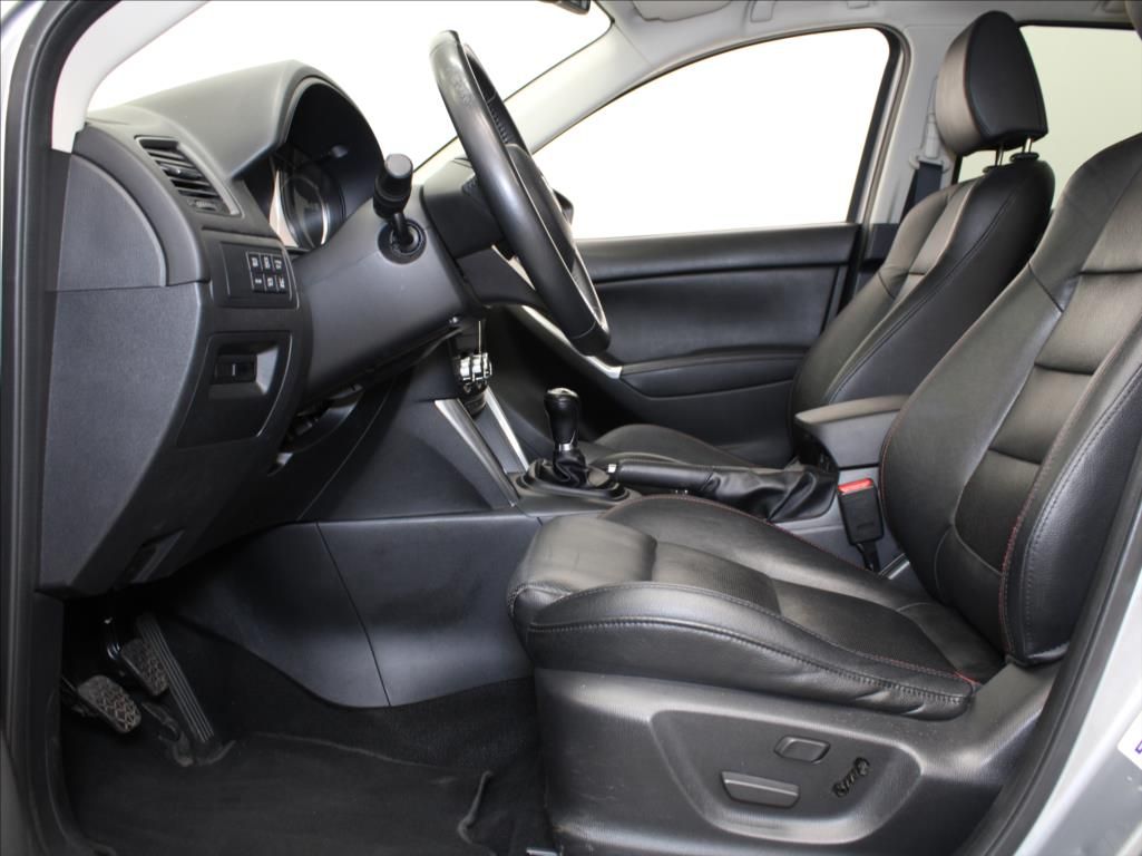 Mazda CX-5, 2,0 G160 4x4 MT Tažné Bose ČR - fotka 6