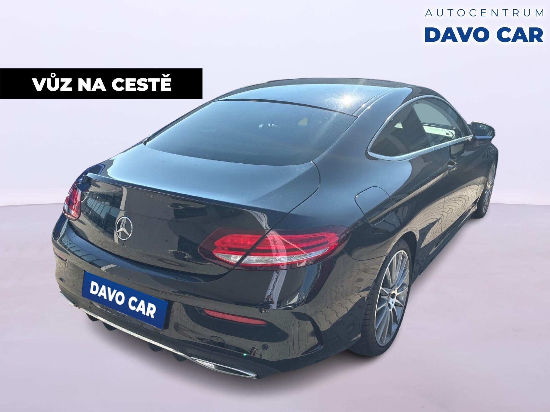 Mercedes-Benz Třídy C, 2.0 300d 180kW 4Matic CZ DPH - fotka 5