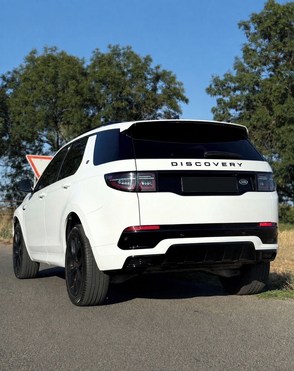 Land Rover Discovery Sport, R-Dynamic, DPH, Meridian, TOP - fotka 2