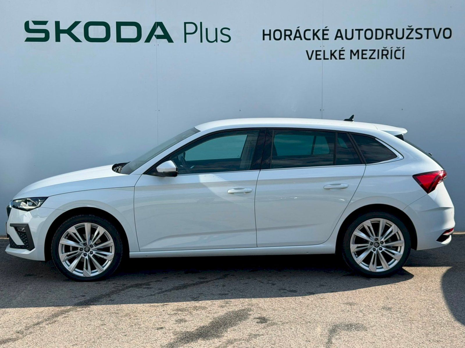 Škoda Scala, Top Selection 1,0 TSI 85 kW 7° - fotka 3