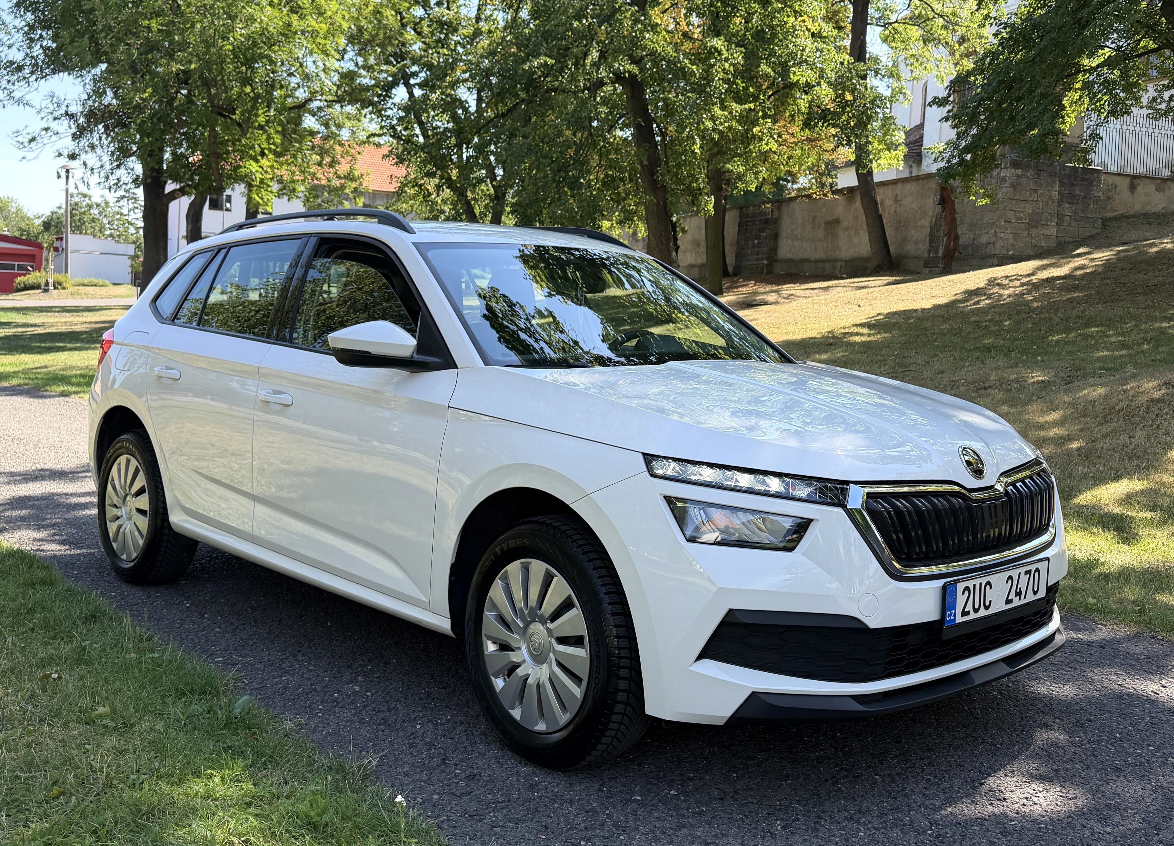 Škoda Kamiq, 1,0 TSI, MY 2023, TOP stav - fotka 2