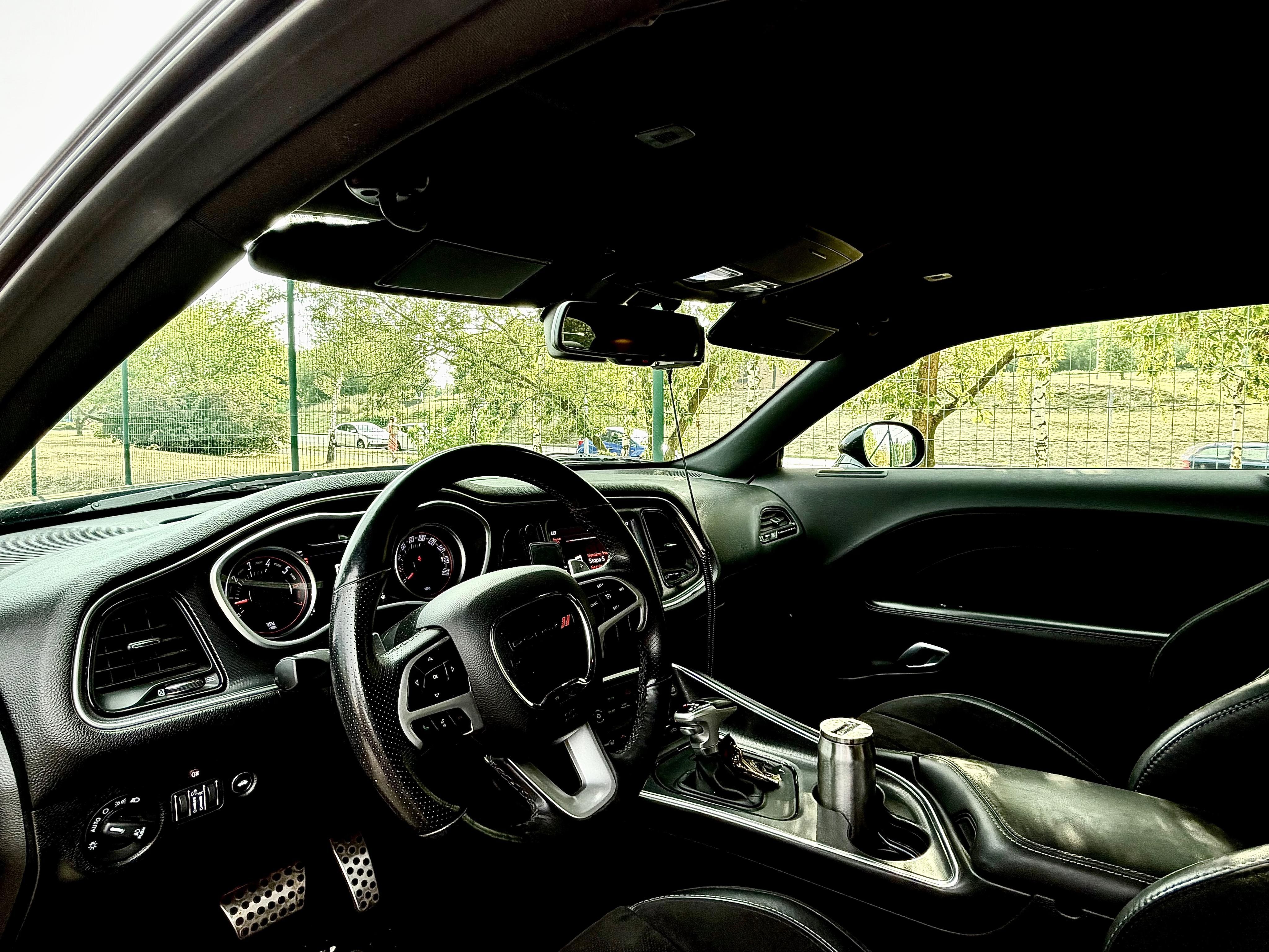 Dodge Challenger, Dodge Challenger 6,4 V8 S/P - fotka 4
