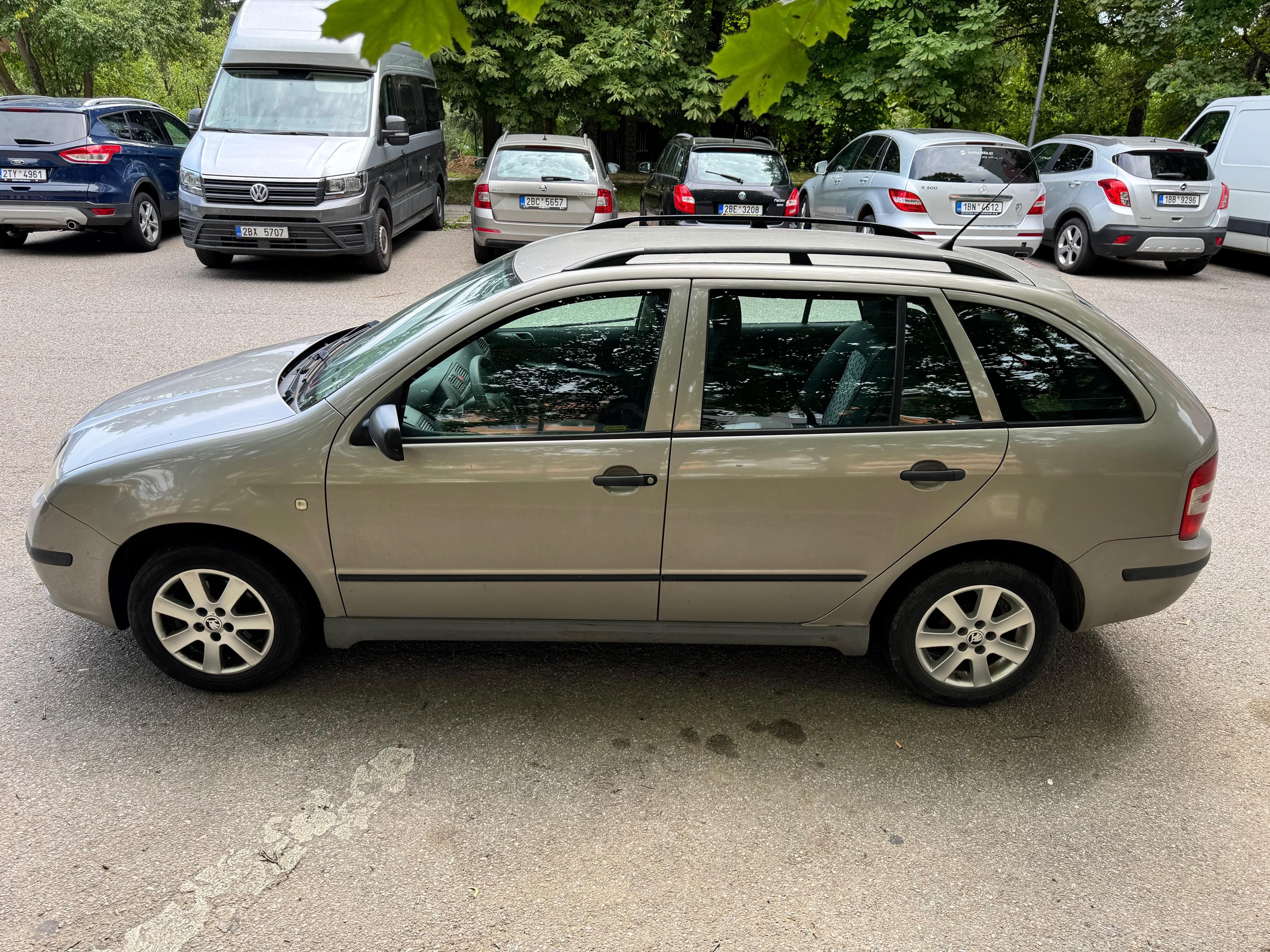 Škoda Fabia, 1.4 TDI - prav. servisováno - fotka 4