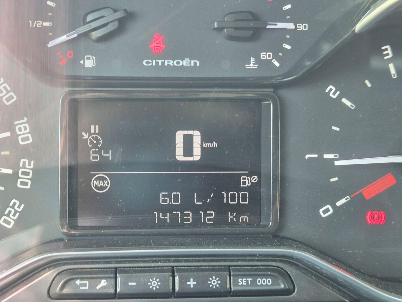 Citroën C3 Aircross, 1,2 Puratech 61kw - fotka 4