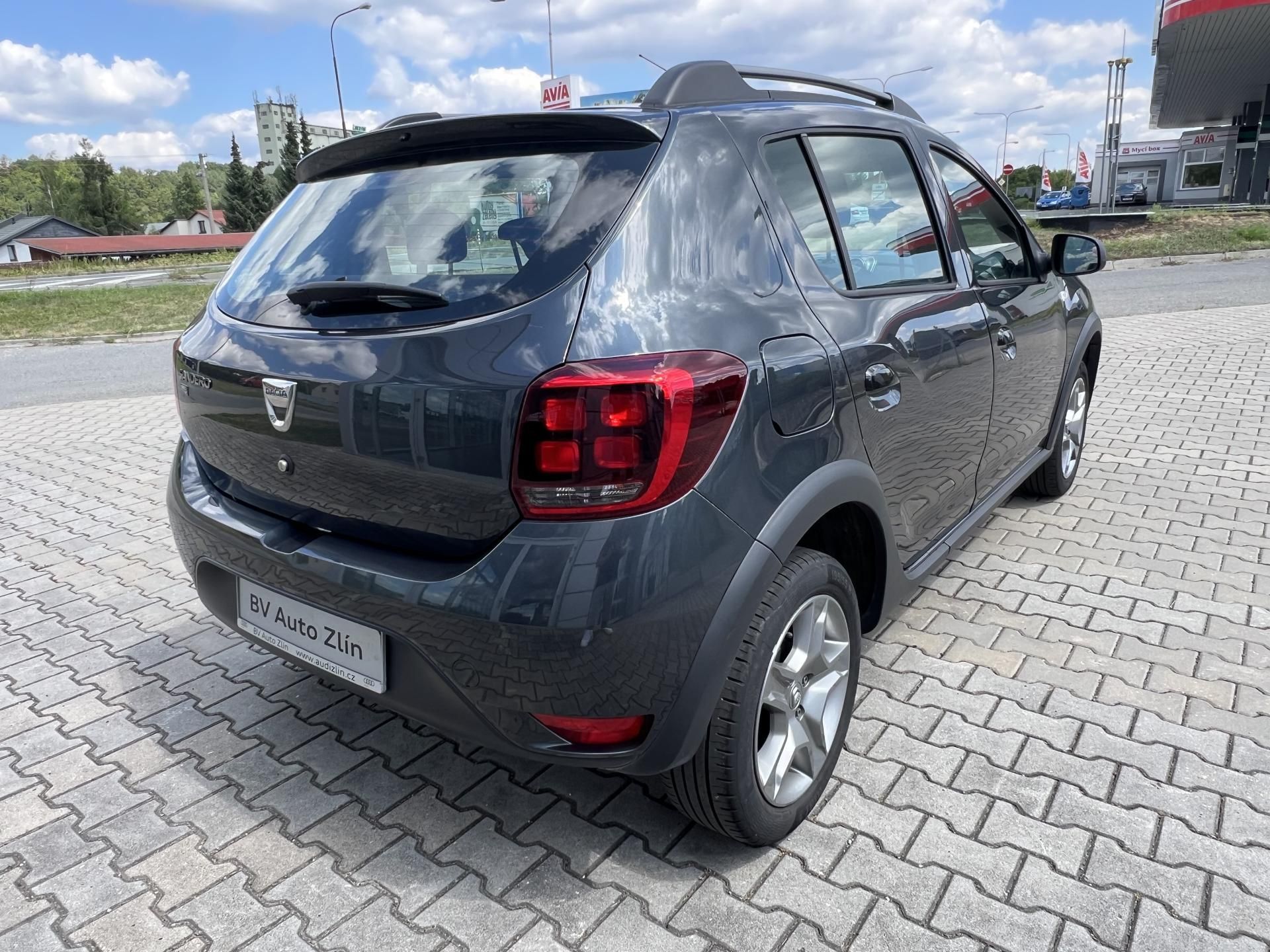 Dacia Sandero, Stepway 1.0 SCe - fotka 6
