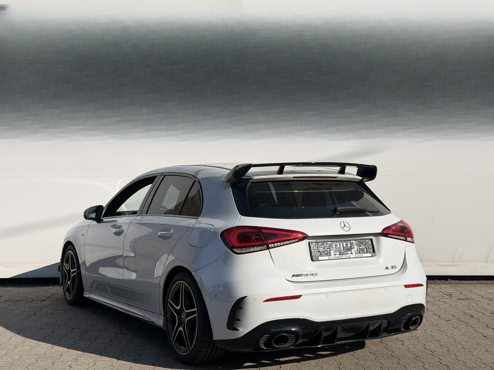Mercedes-Benz Třídy A, 35 AMG 4Matic DCT 7G - fotka 3