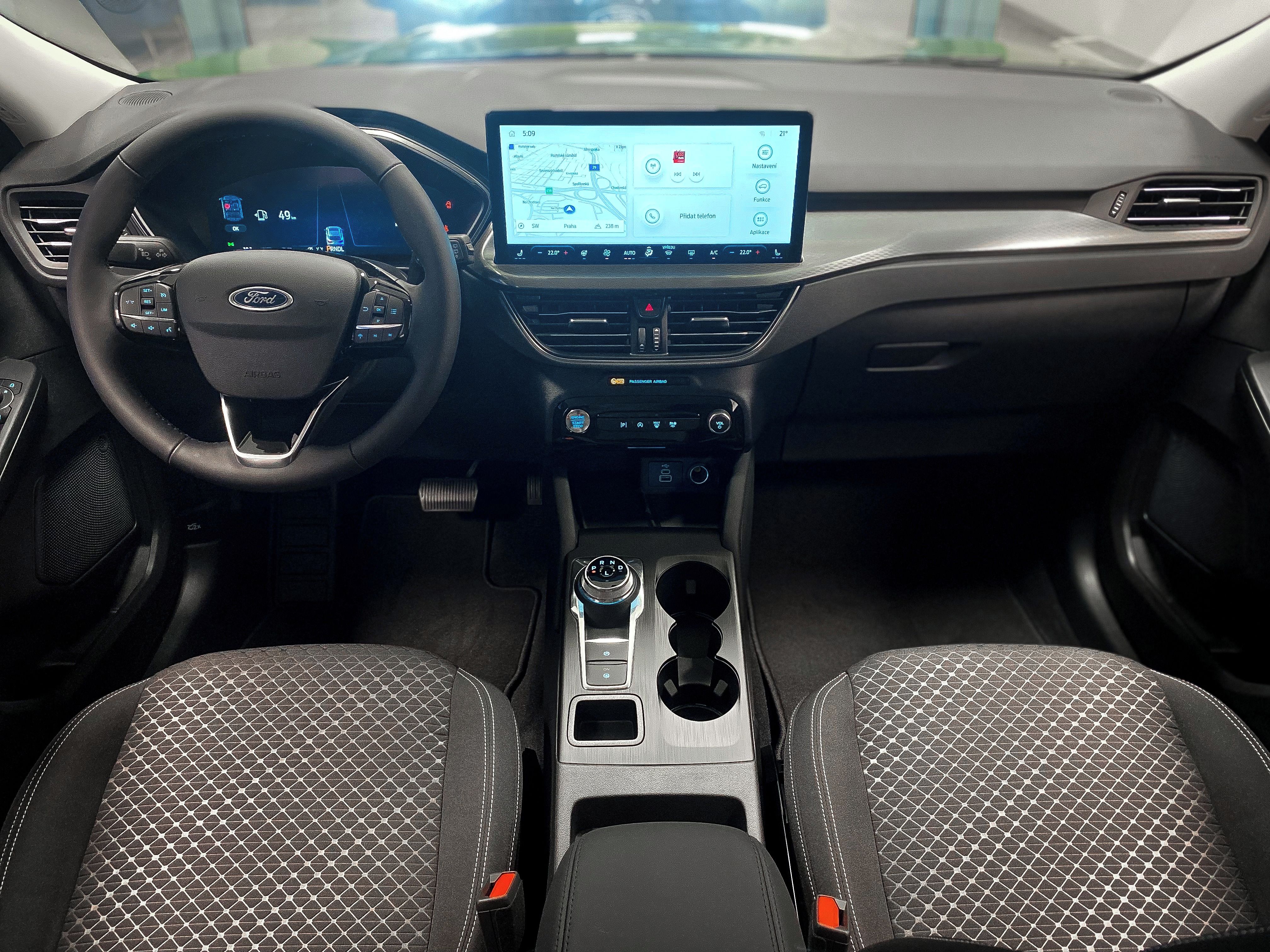 Ford Kuga, 2,5 Duratec HEV Top Edition - fotka 4