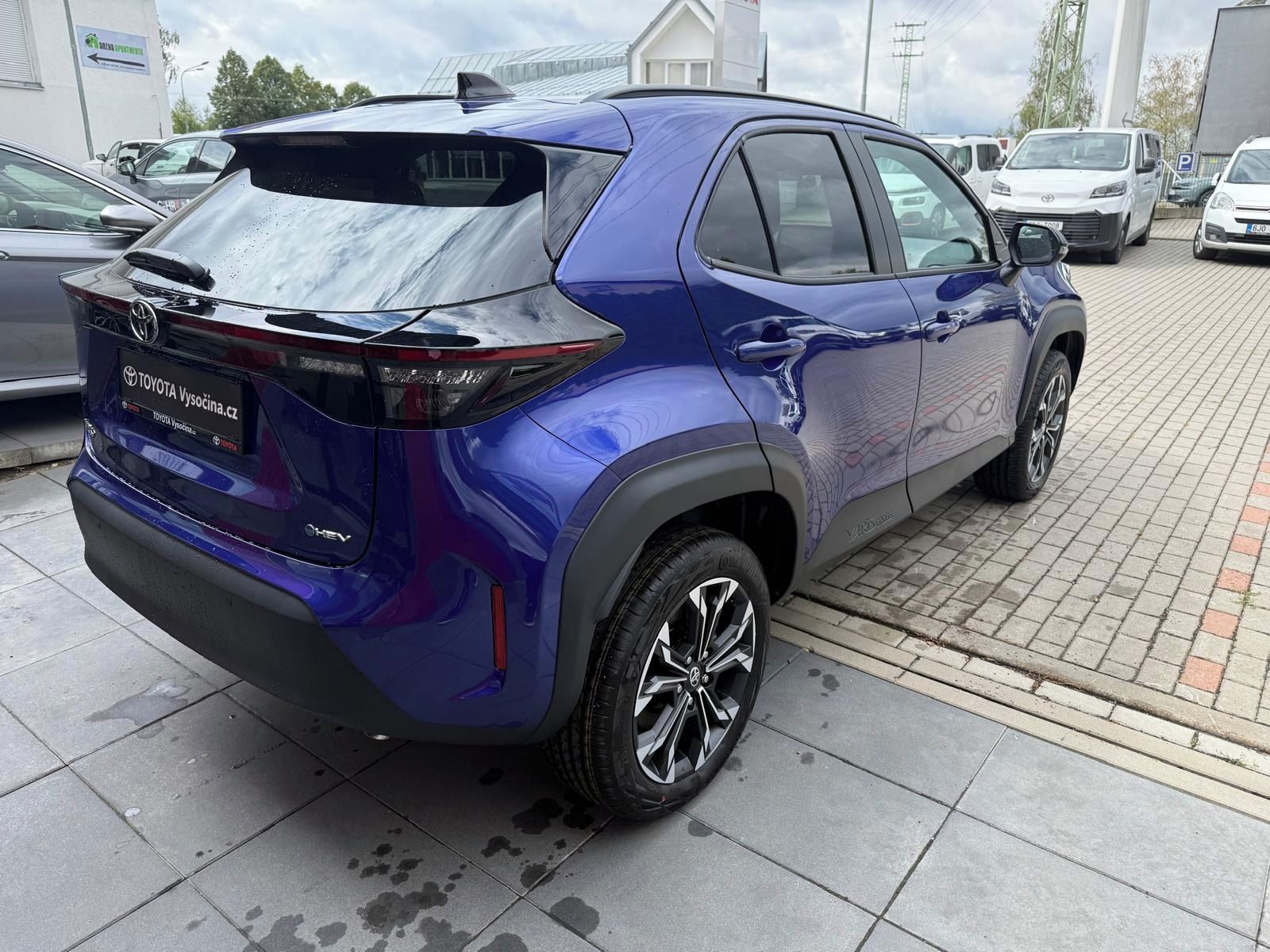 Toyota Yaris Cross, 1.5HEV 130PS Style - fotka 4