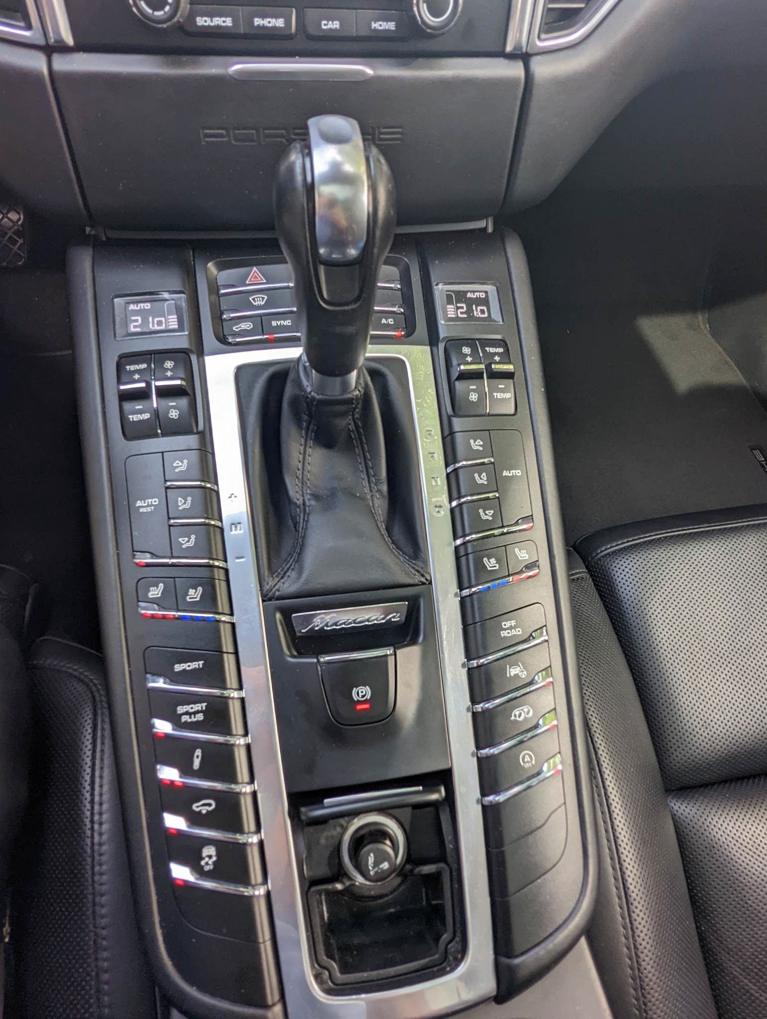 Porsche Macan, Turbo Burmester,Chrono,PDLS+ - fotka 5