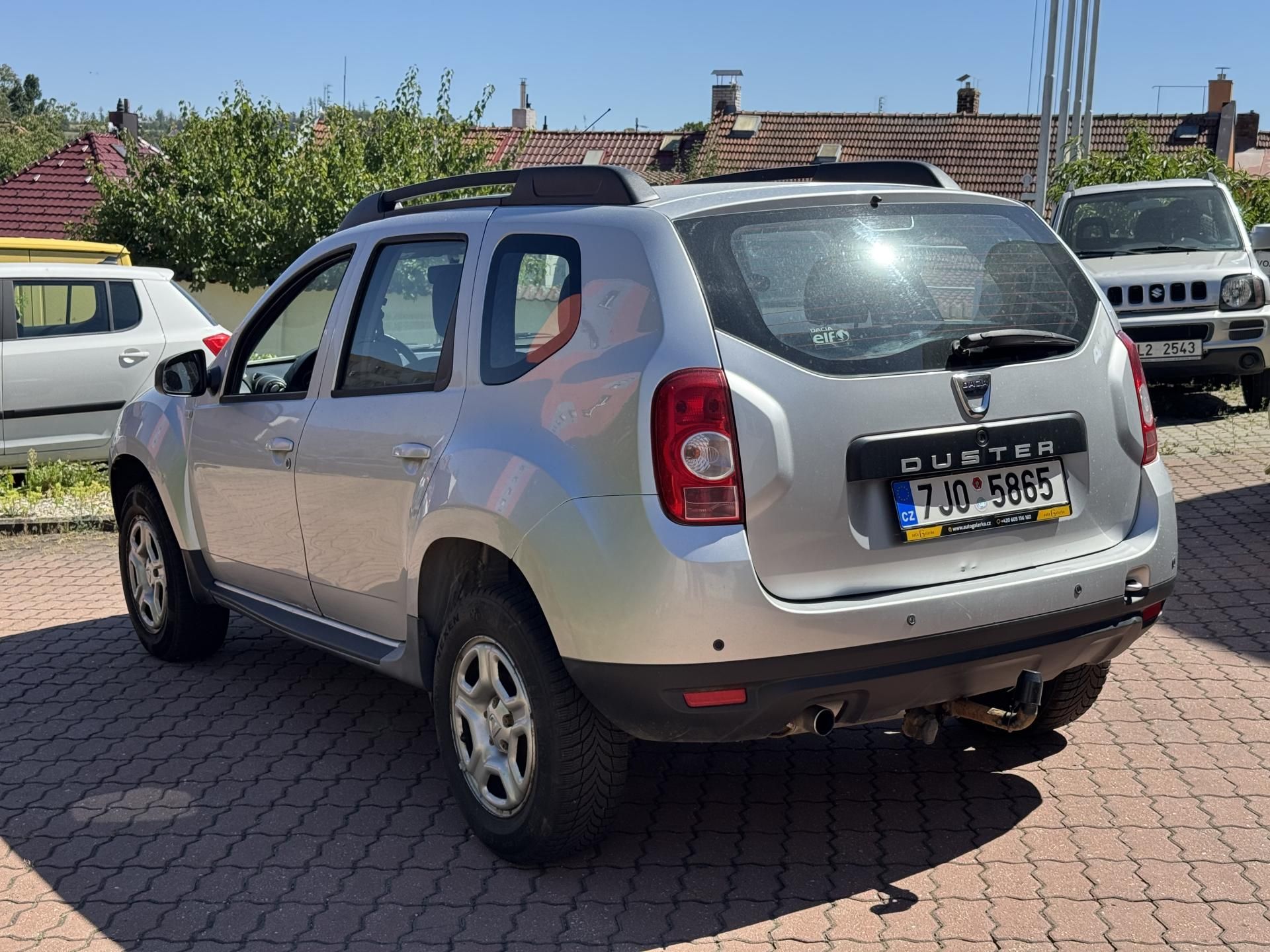 Dacia Duster, 1.6i 77kW 4x4 - fotka 5