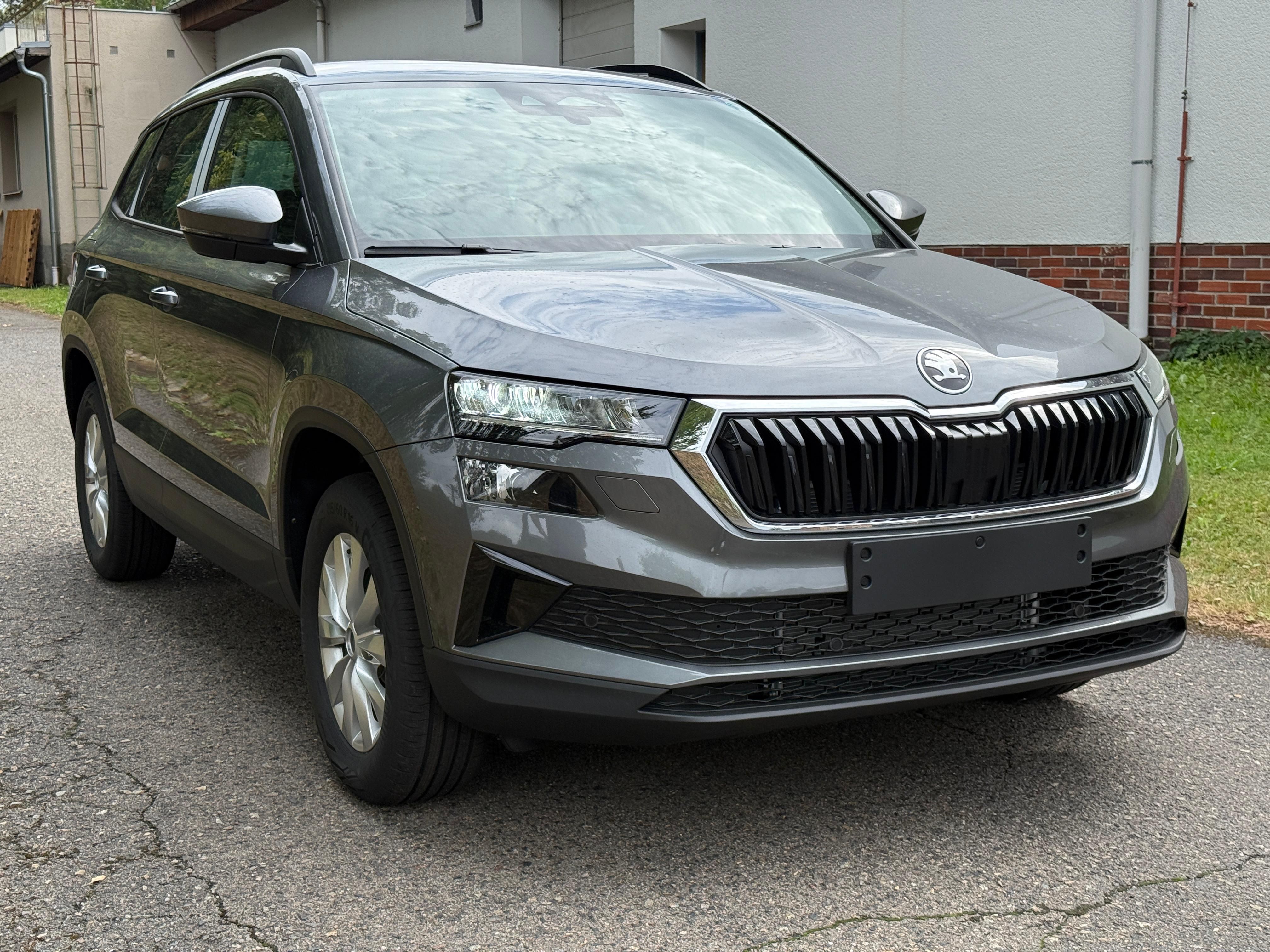 Škoda Karoq, Classic 1,5 TSI 110 kW DSG - fotka 4