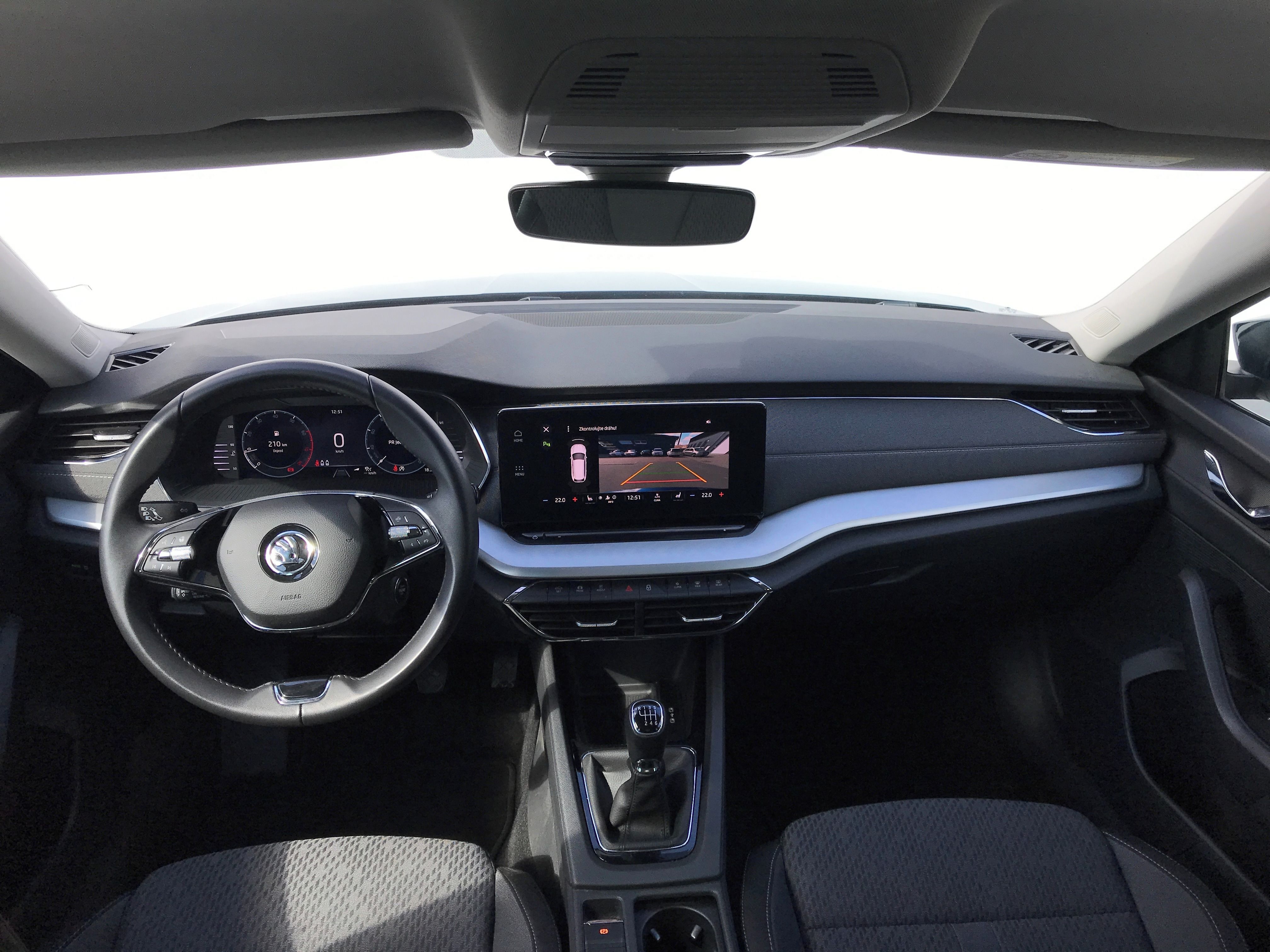 Škoda Octavia, 1.5TSi 110kW NAV+MATRIX+TAŽNÉ - fotka 5
