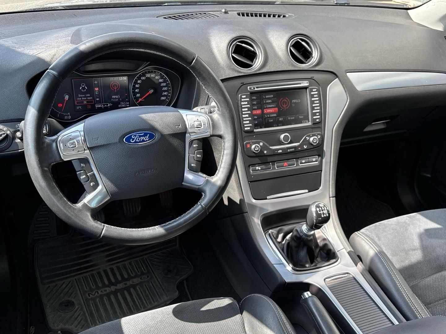 Ford Mondeo, 2.0 TDCi / 120 kW Titanium - fotka 5