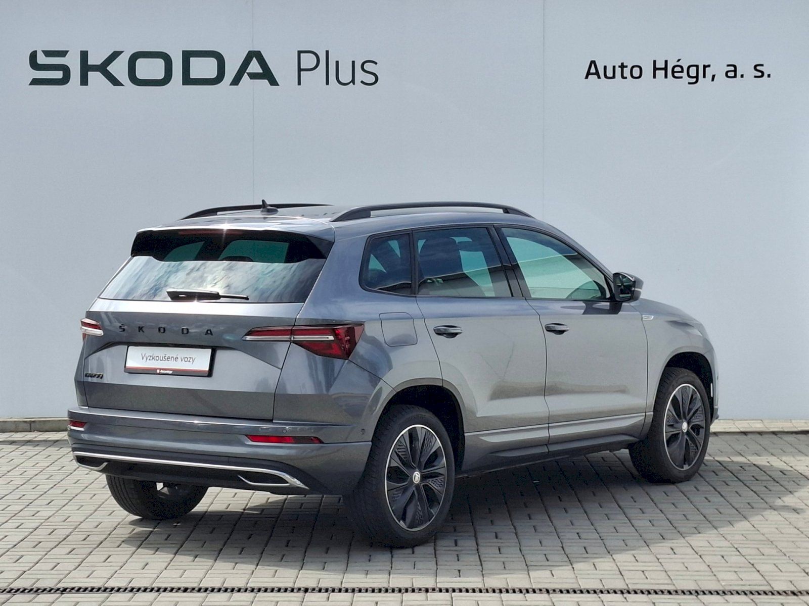 Škoda Karoq, 1.5 TSI 110kW Sportline DSG - fotka 2