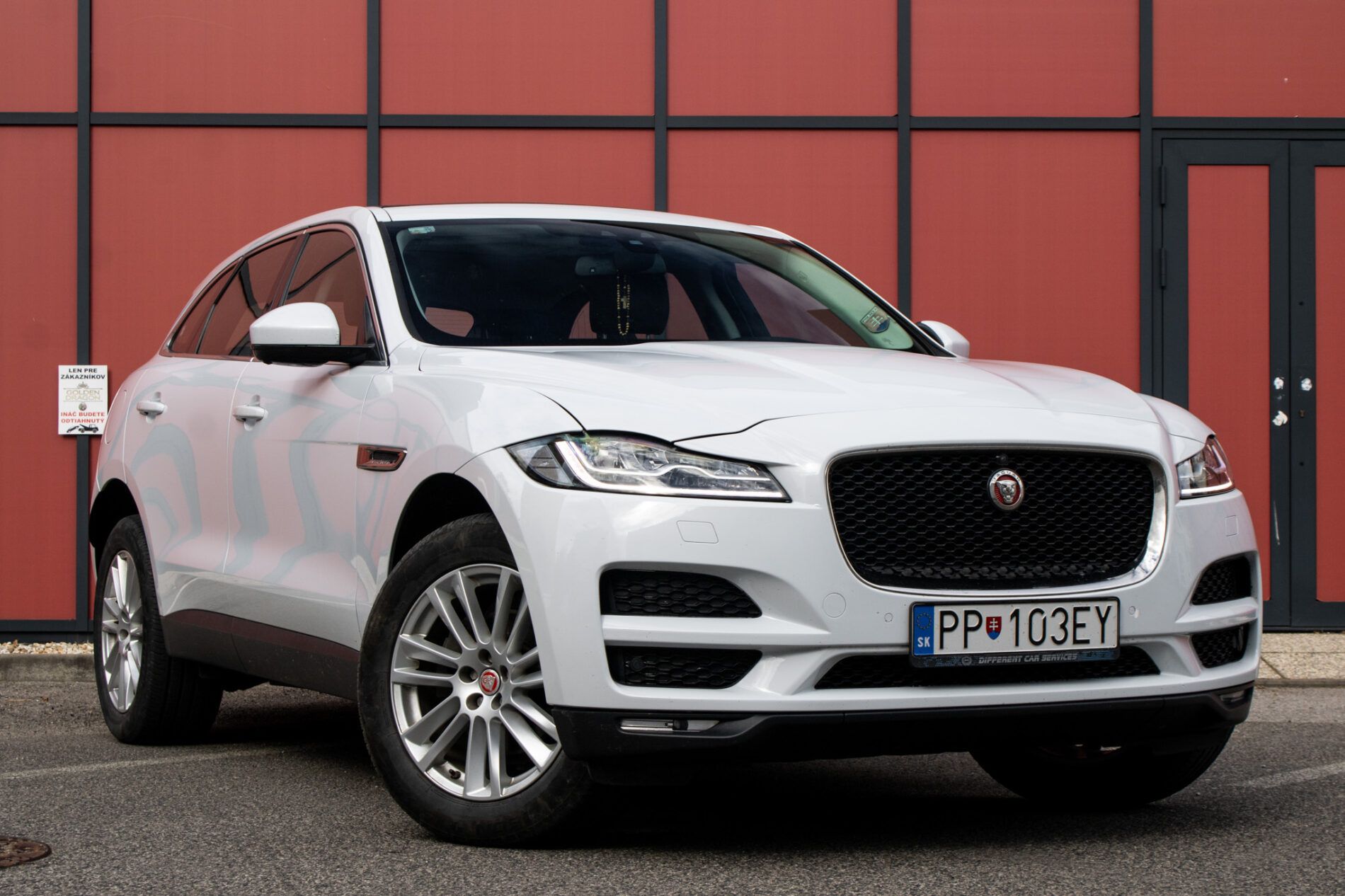 Jaguar F-Pace - fotka 3
