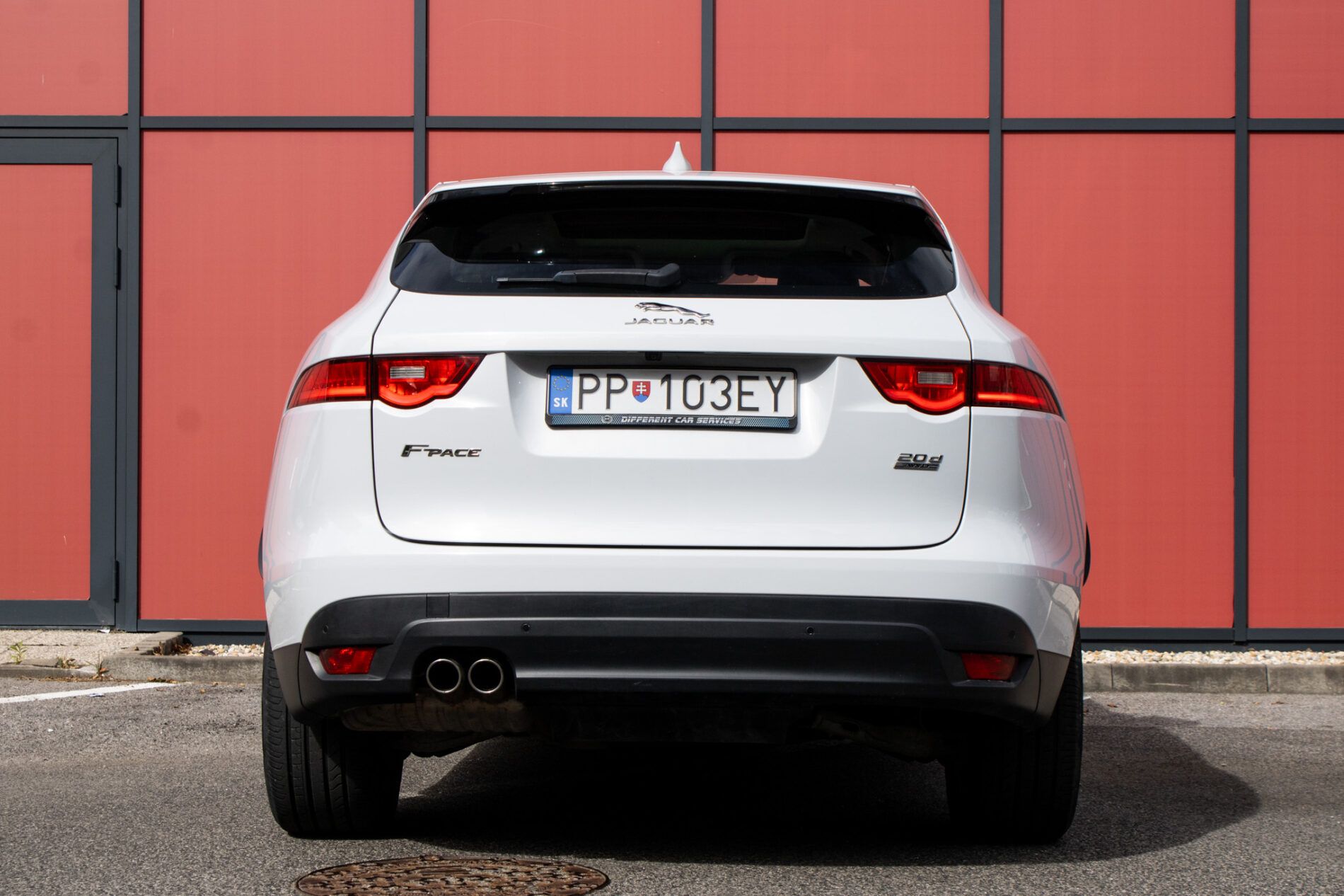 Jaguar F-Pace - fotka 6