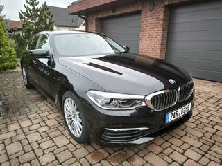 BMW Řada 5, 530d xDrive 360°, Soft Close