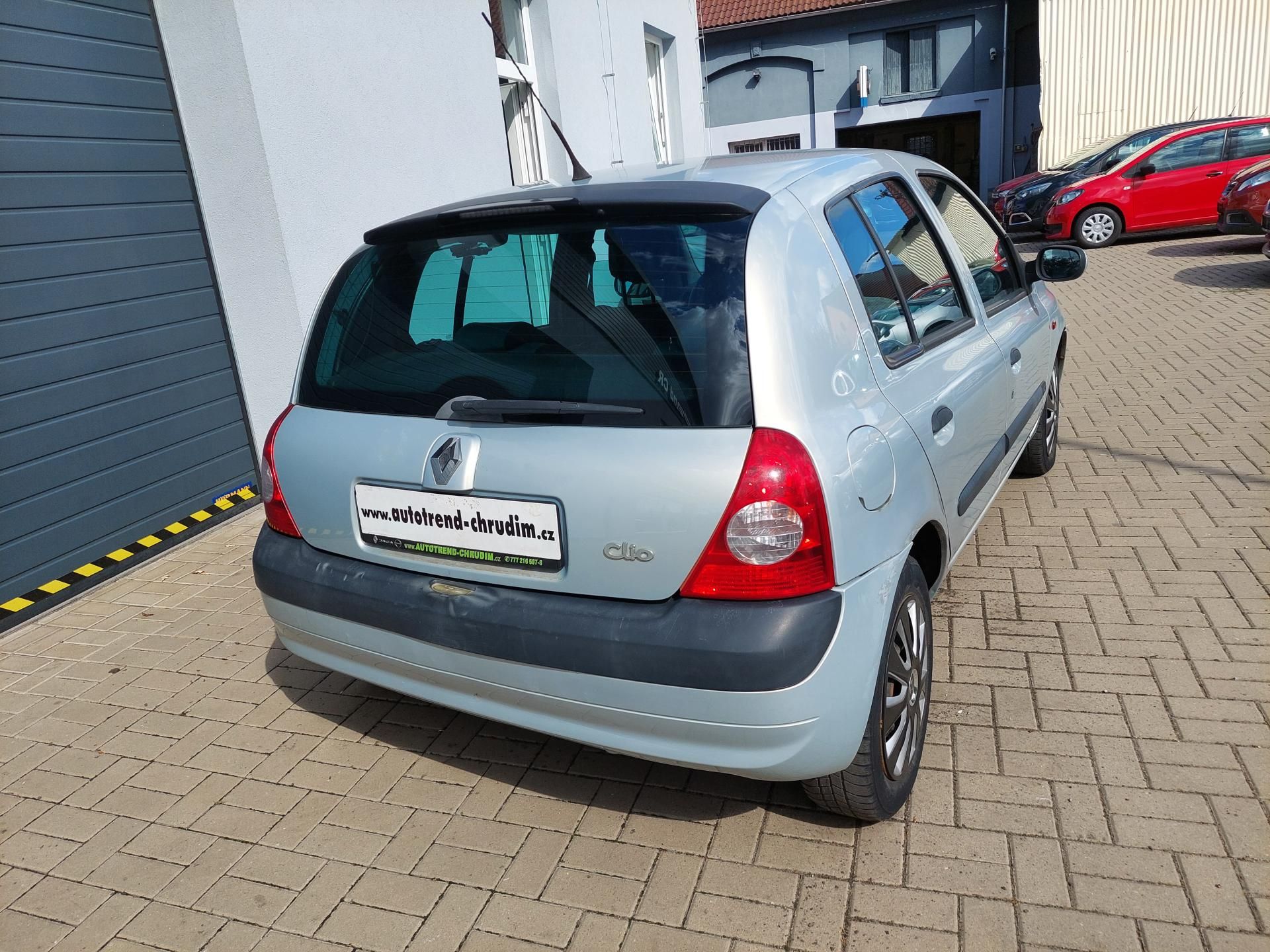 Renault Clio, II. 1.2i-16v Blue Sensation - fotka 4