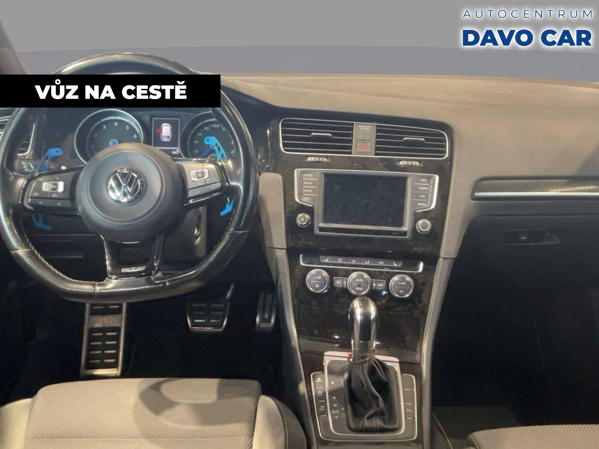 Volkswagen Golf Variant, 2,0 TSI R 221kW DSG 4Motion - fotka 3