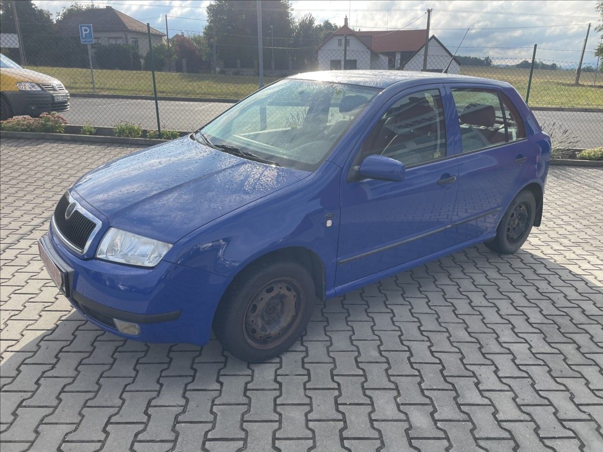 Škoda Fabia, 1,4 MPi 50 kW 2.MAJITEL od ROK - fotka 3