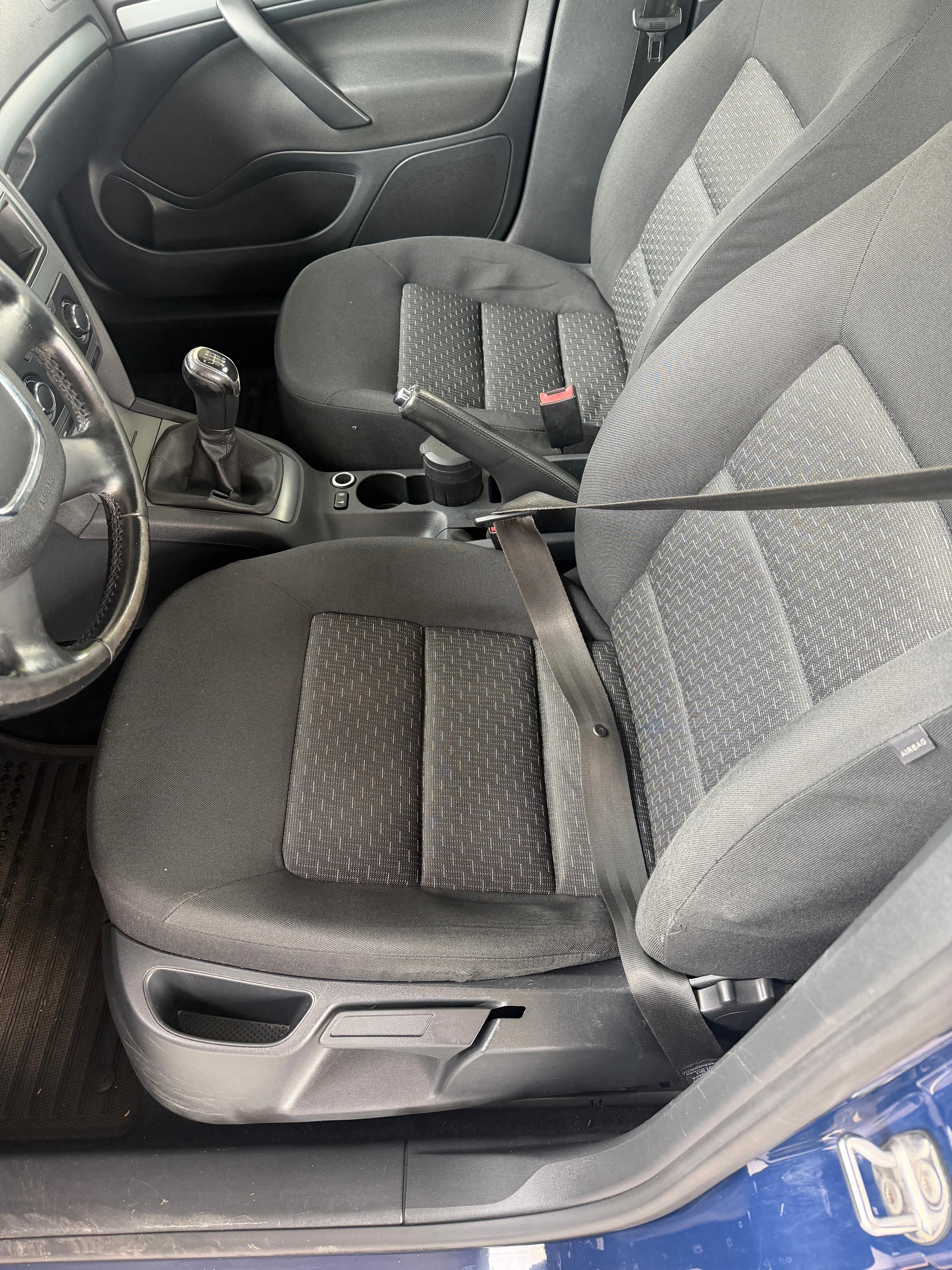Škoda Octavia, 1,4benzin manual,nová STK - fotka 2