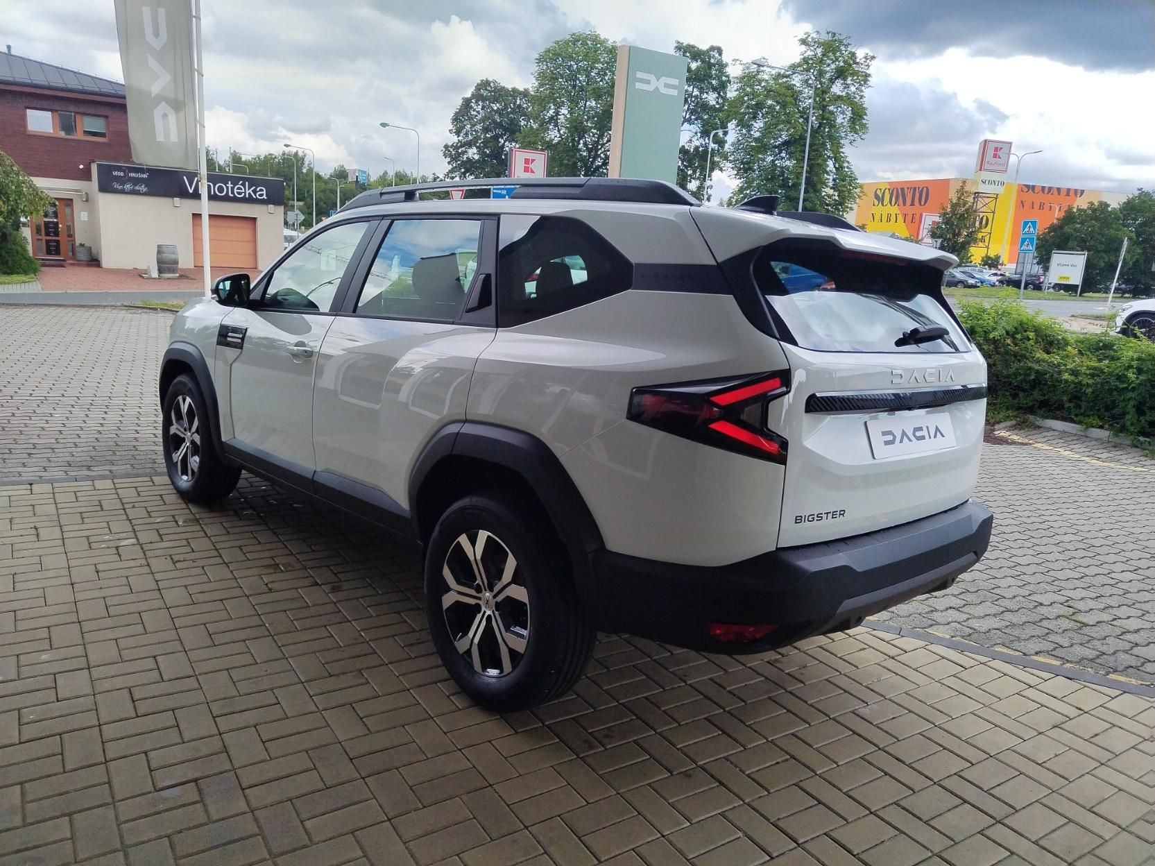 Dacia Bigster, expression mild hybrid 140 - fotka 4