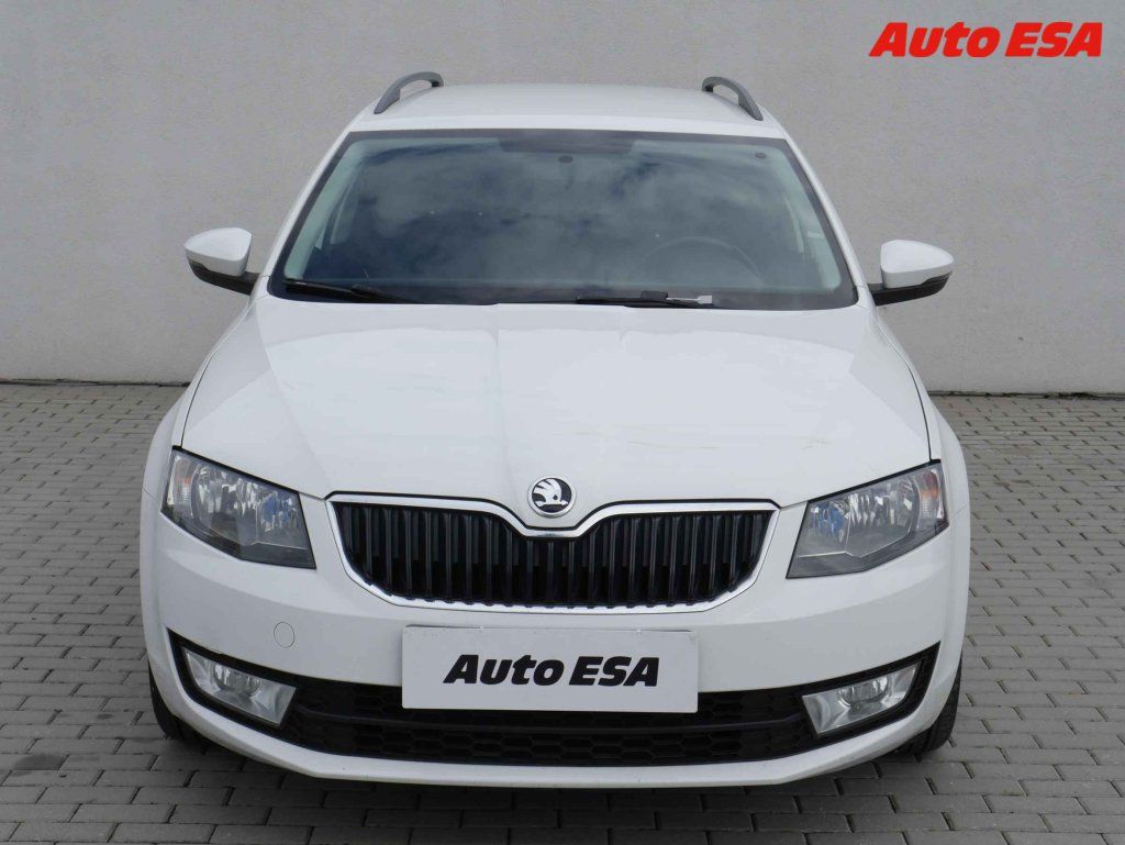 Škoda Octavia, 1.4G-Tec,ČR - fotka 2