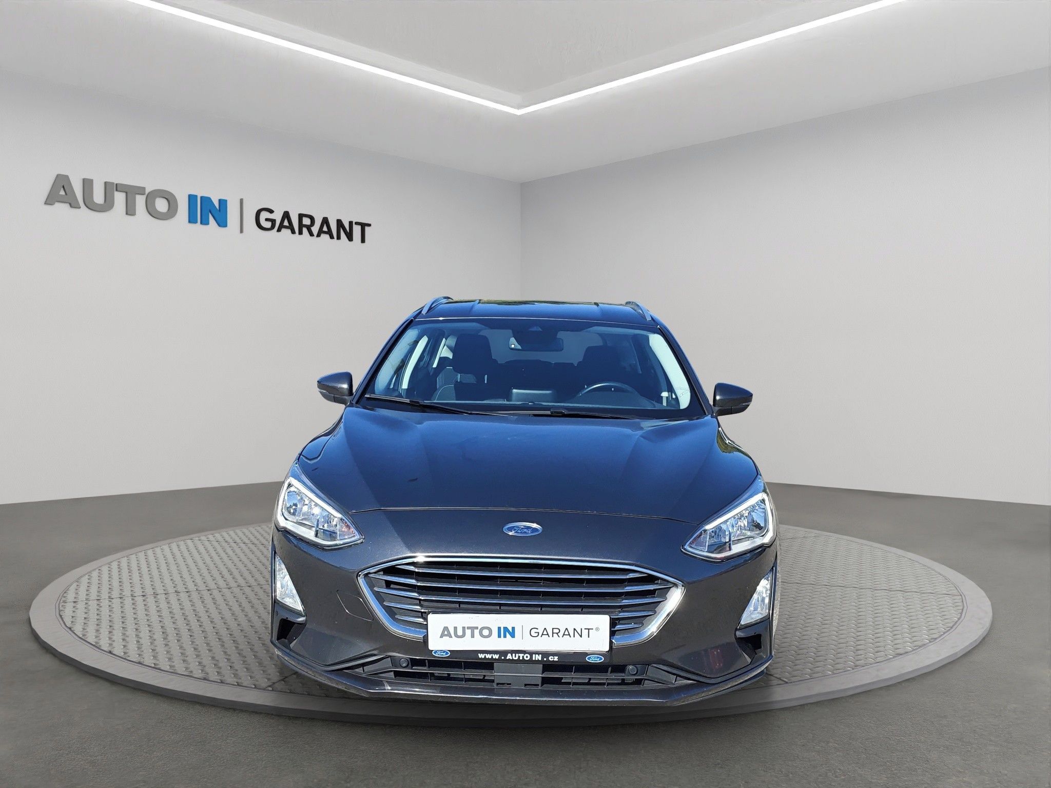 Ford Focus, Titanium . 92KW, ČR , SERVIS - fotka 2