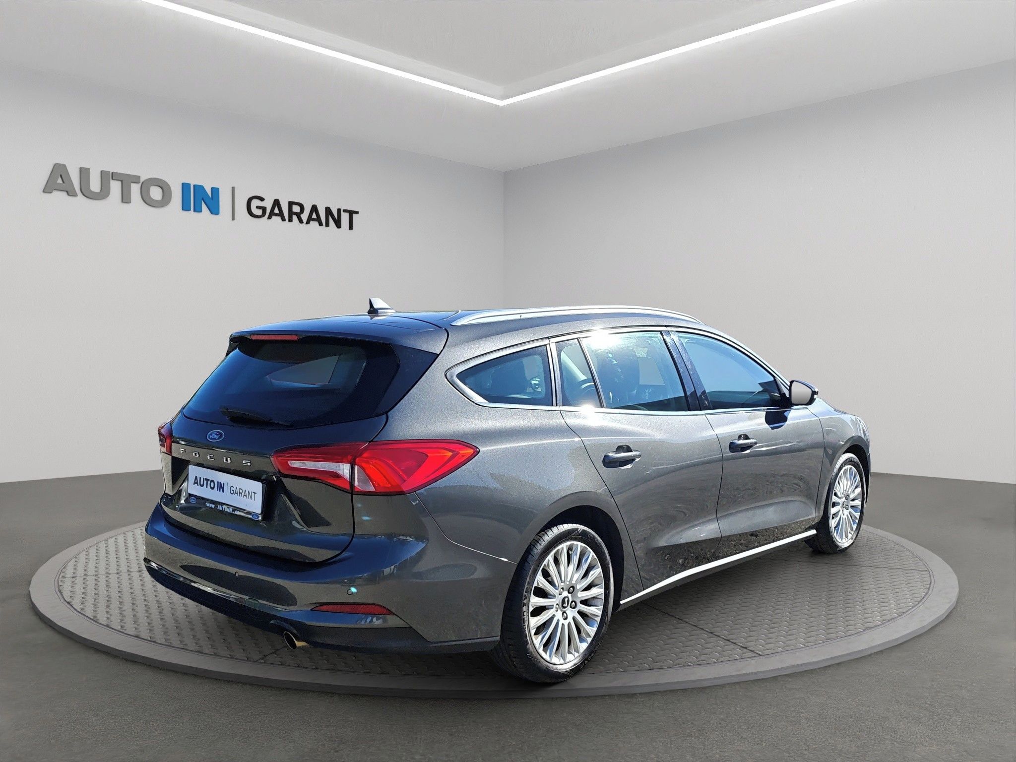 Ford Focus, Titanium . 92KW, ČR , SERVIS - fotka 6