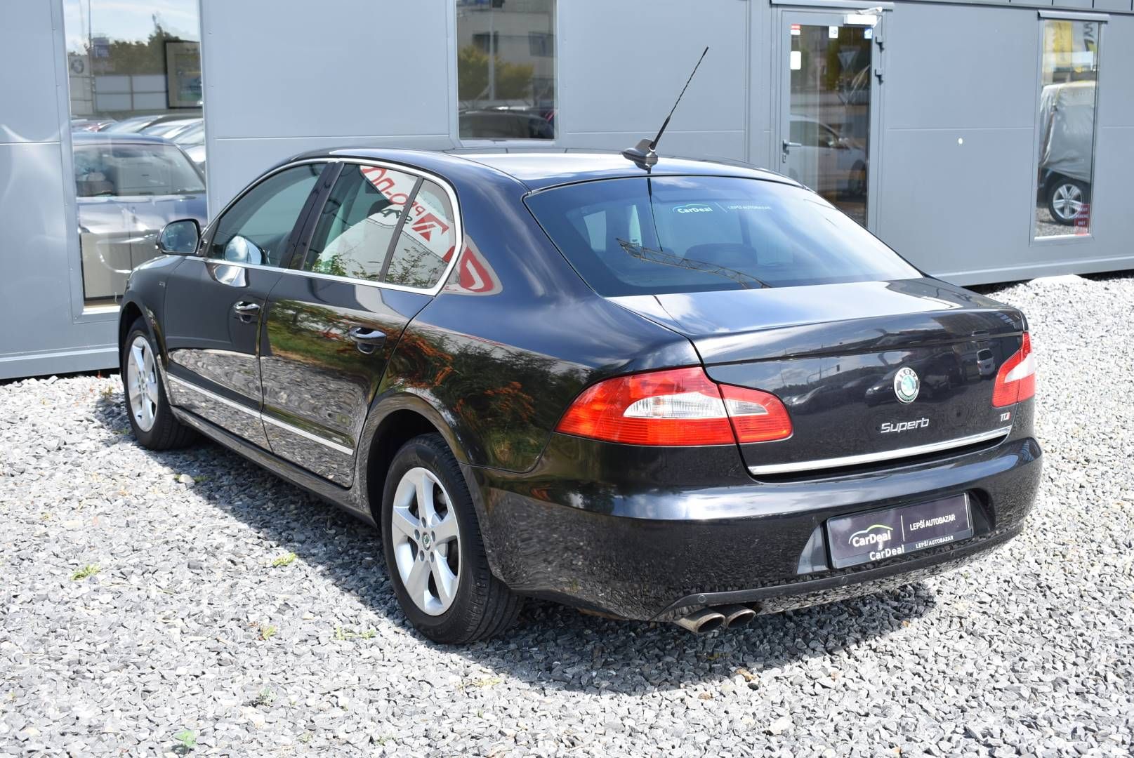 Škoda Superb, 2,0 TDI SERVIS STK NOVÉ DSG! - fotka 6