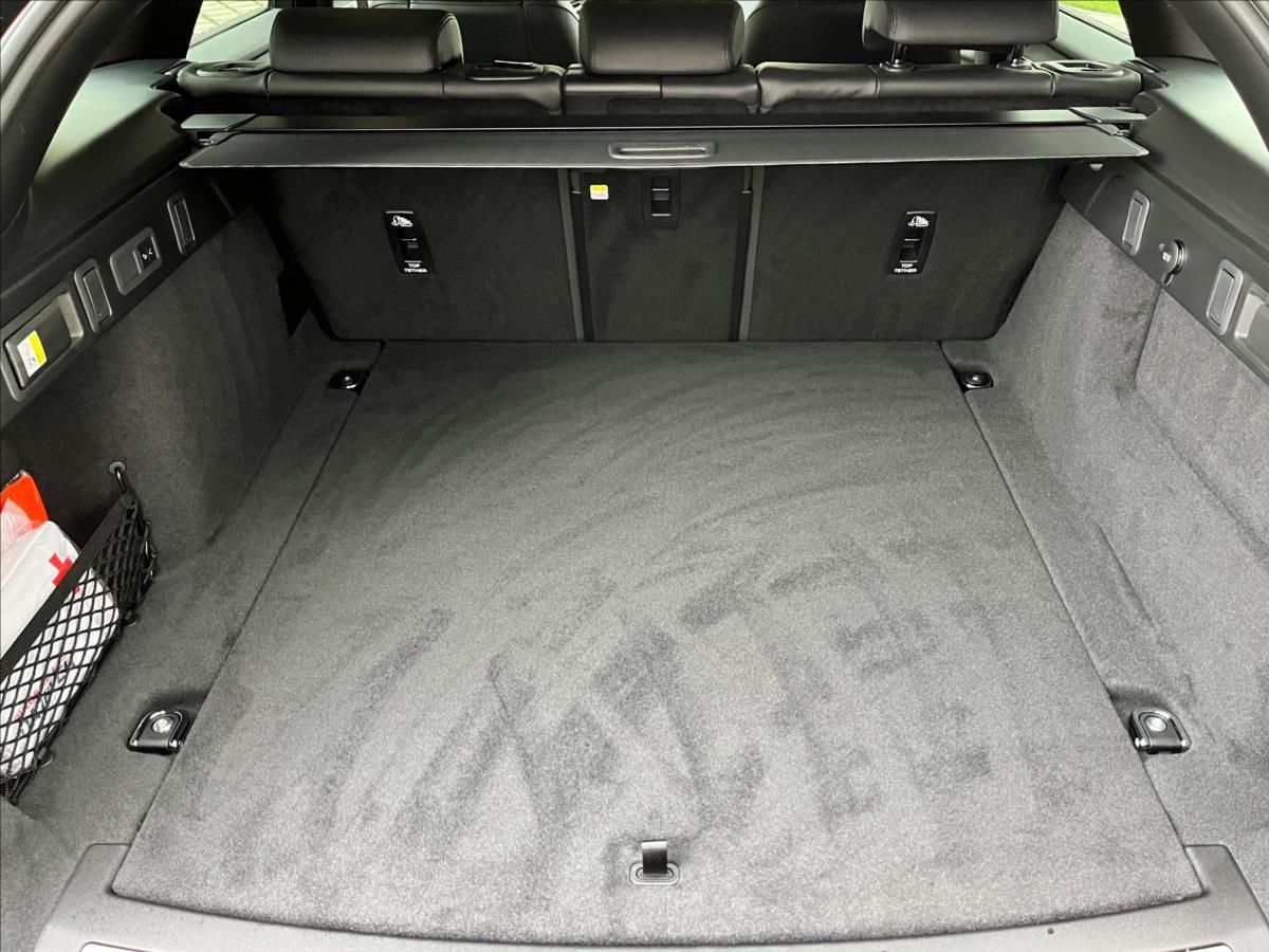 Land Rover Range Rover Velar, 2,0 D200 S AWD* - fotka 5