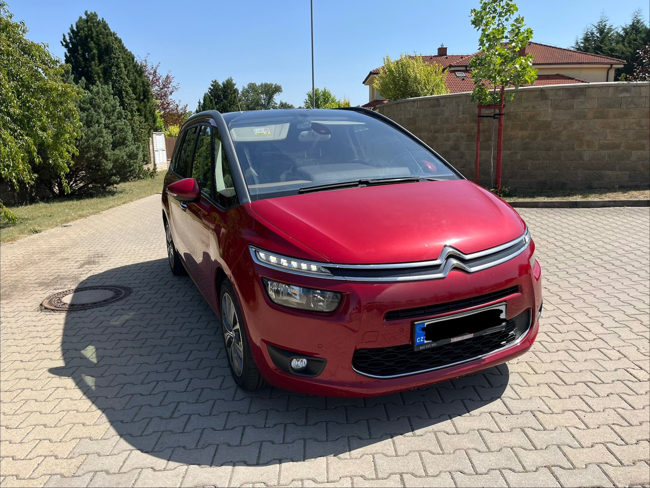 Citroën Grand C4 Picasso, 2.0HDI 110kw EXCLUSIVE - fotka 2