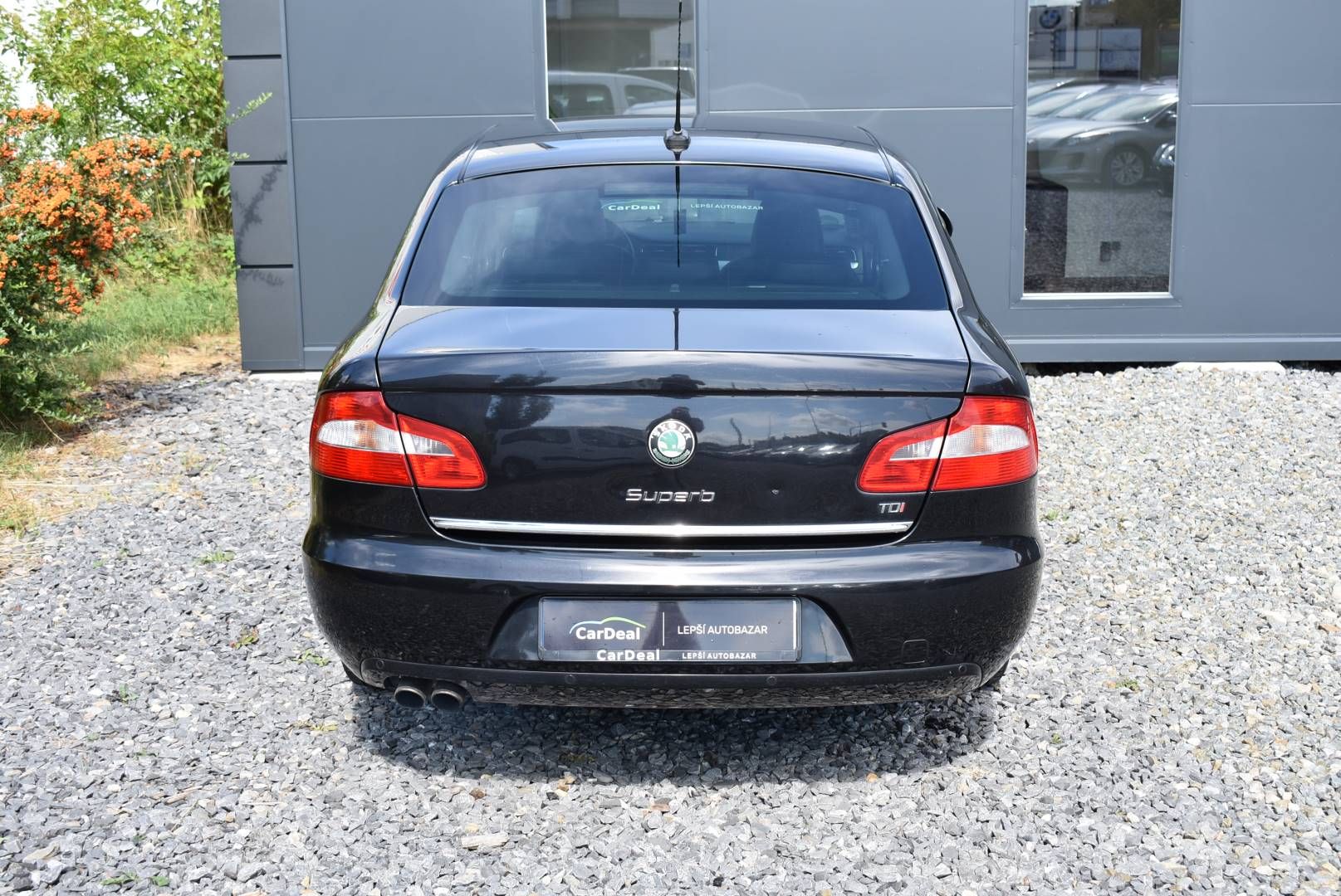 Škoda Superb, 2,0 TDI SERVIS STK NOVÉ DSG! - fotka 5