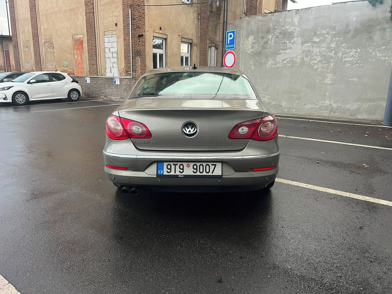 Volkswagen Passat CC, 2.0TDi, DSG, panorama, webasto - fotka 5