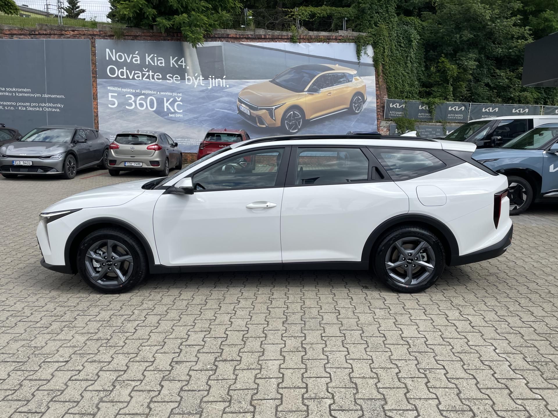 Kia K4, 1.6T-GDi 7DCT SPIN 110Kw - fotka 6