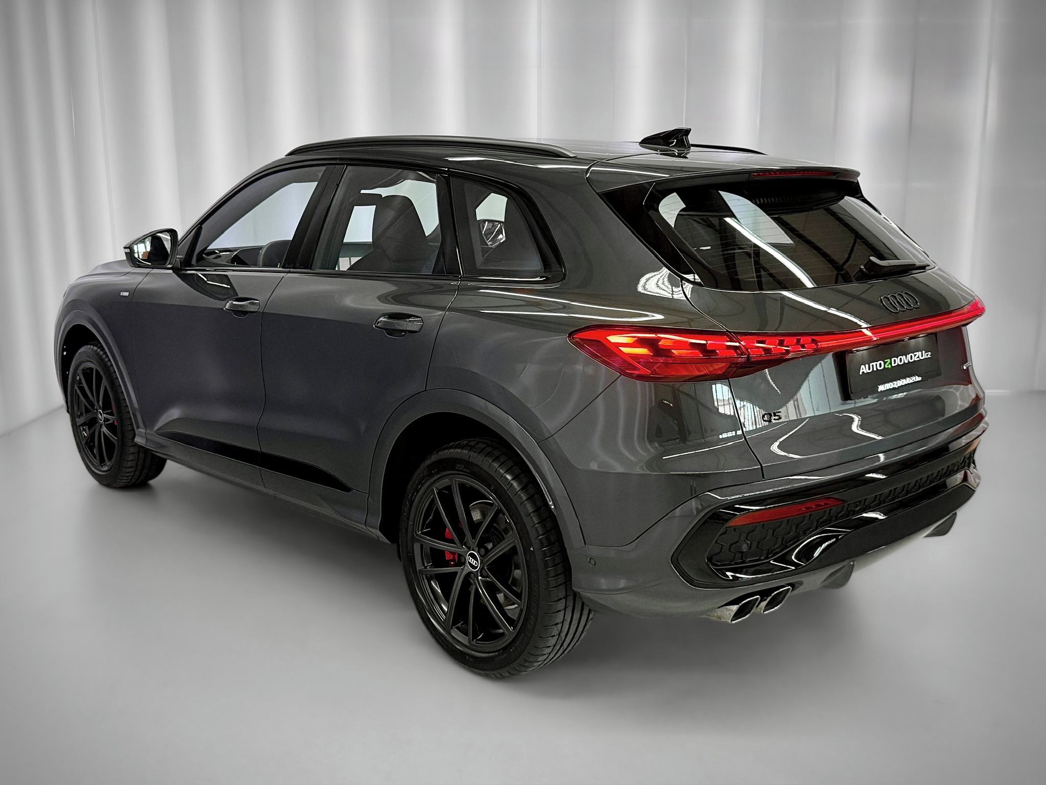 Audi Q5, 2.0TDI 150KW QUATTRO S-LINE, M - fotka 4