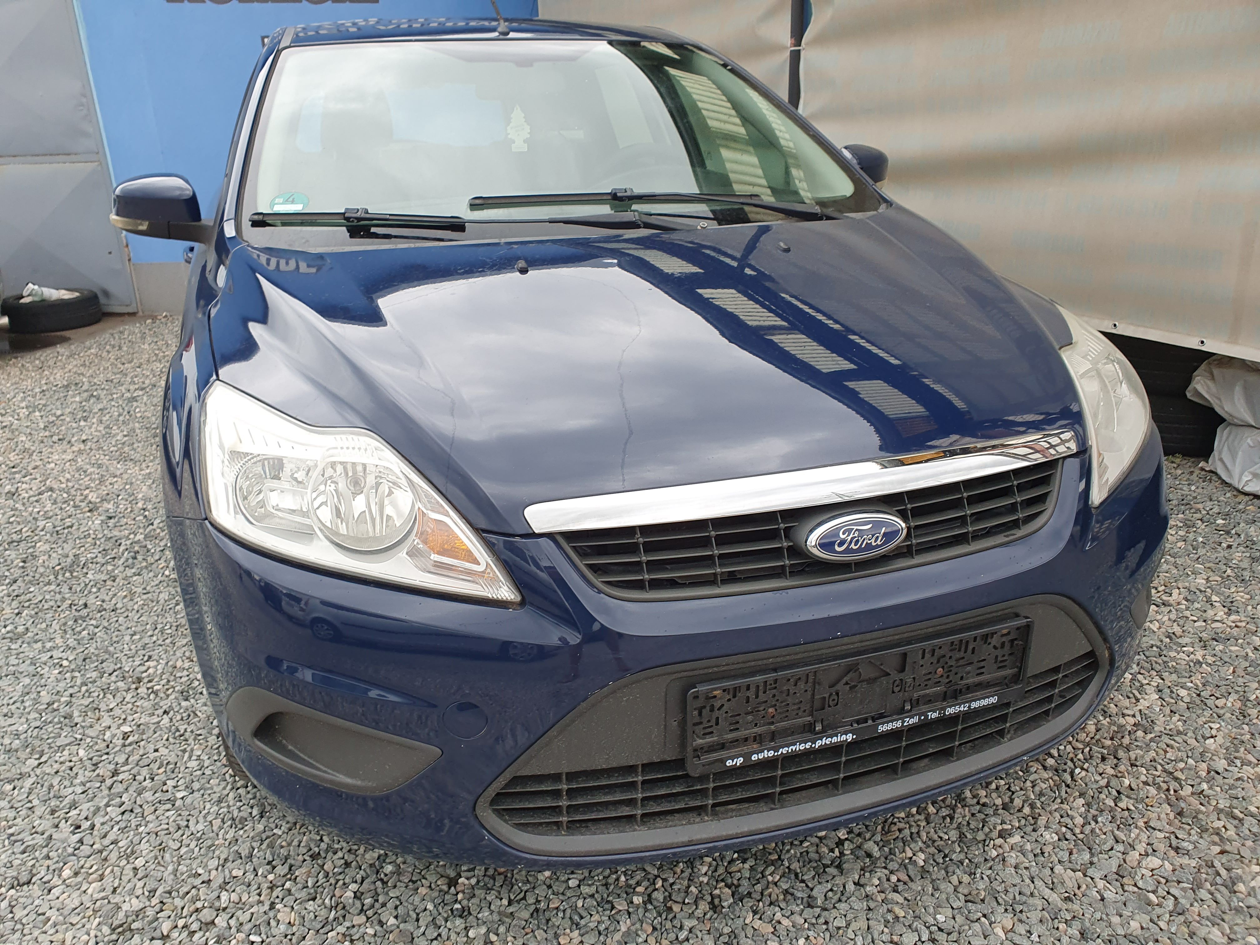 Ford Focus, 1.6 í 74 KW - fotka 4