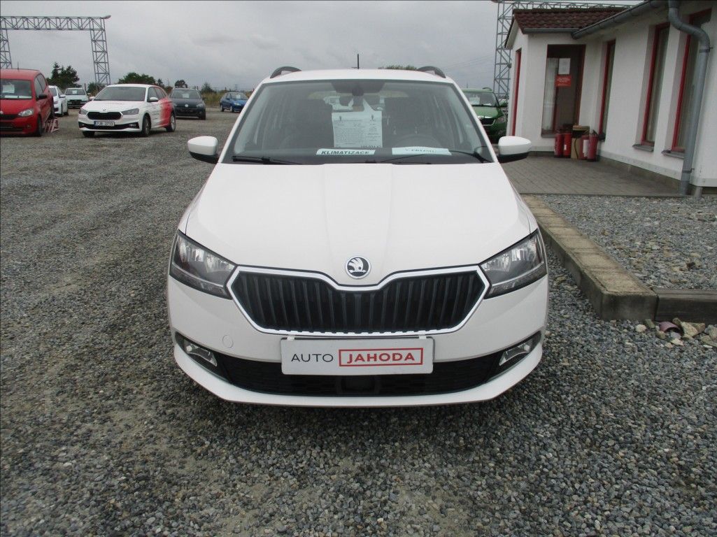 Škoda Fabia, 1,0 TSI, klima,servis,1.maj,CZ - fotka 2
