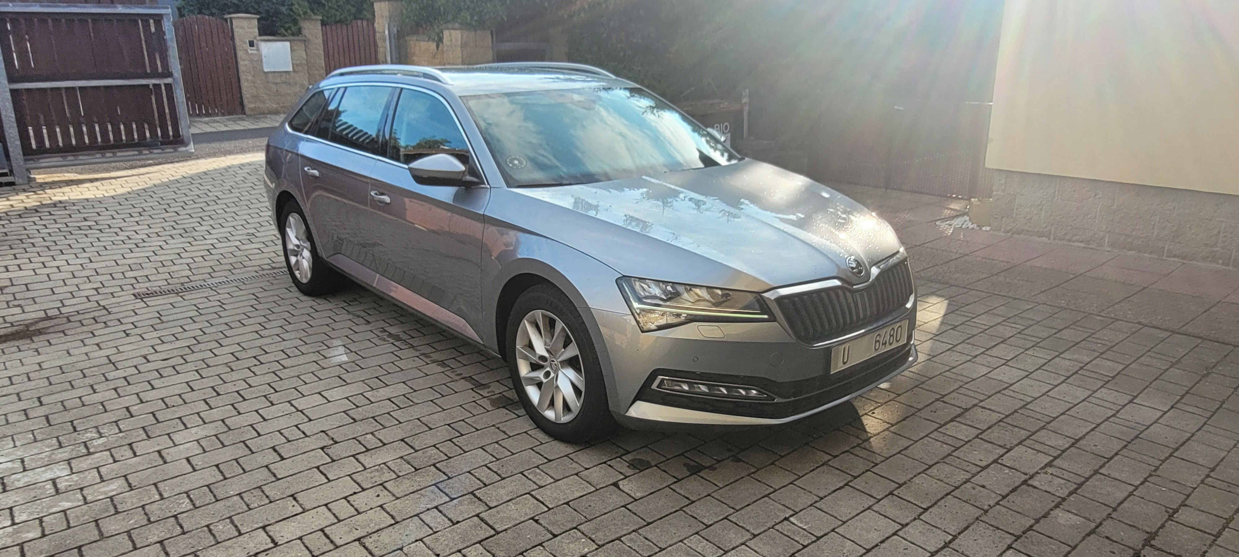 Škoda Superb, 2,0TDi DSG FACELIFT 165TKM