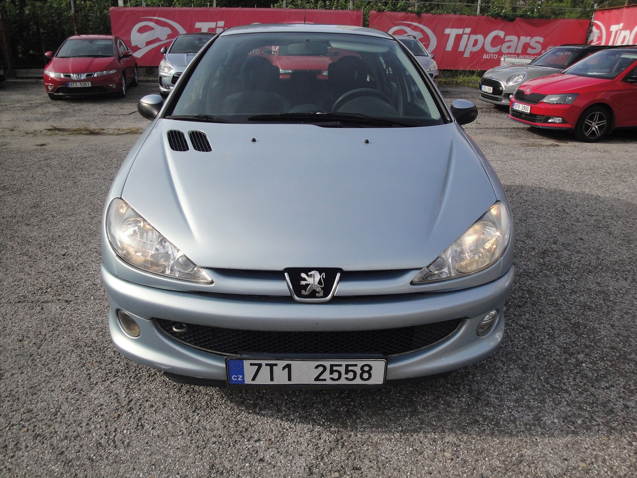 Peugeot 206, 1.4 HDI KLIMA Alu kola STK - fotka 2