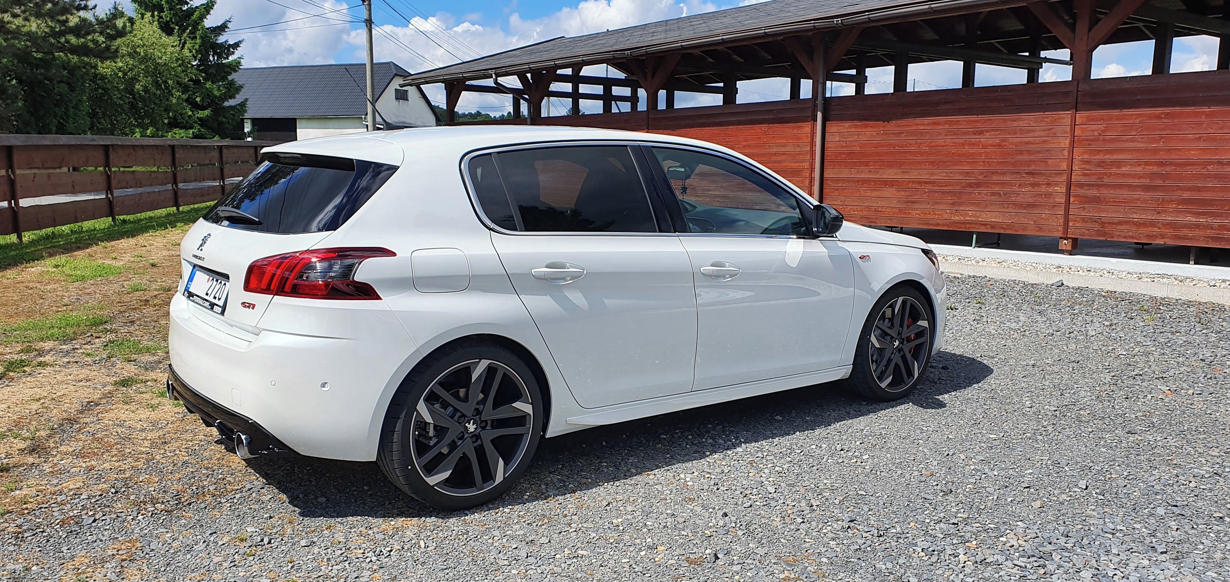 Peugeot 308, GTI 193 kW 1.MAJITEL, ČR původ - fotka 4