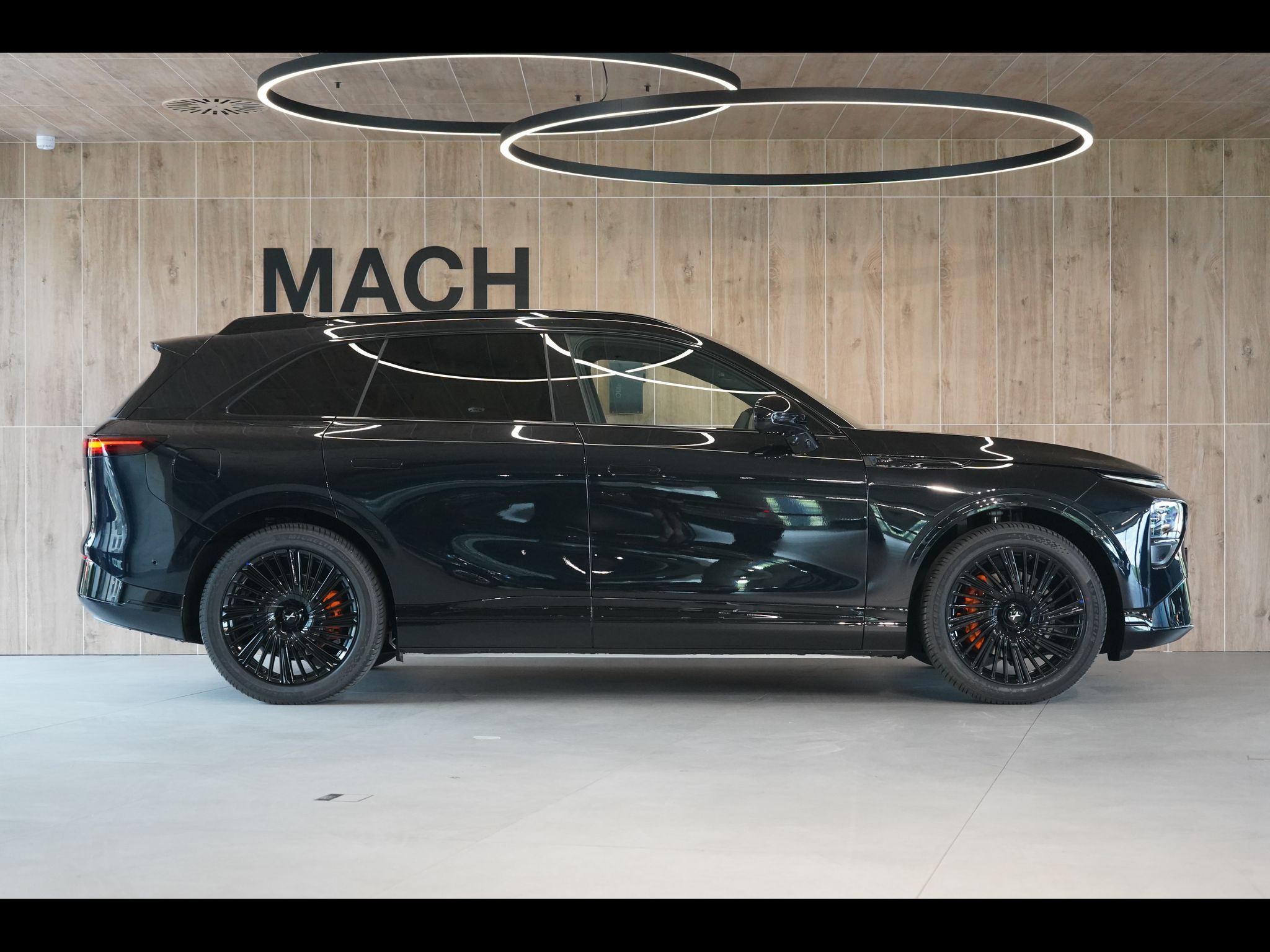 XPENG G9, AWD Performance - 575 HP !!! - fotka 2