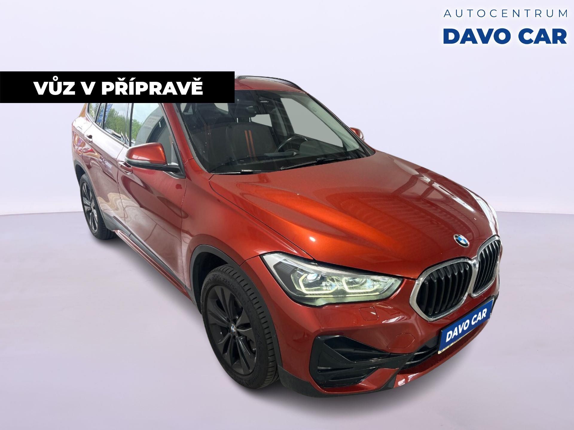 BMW X1, 2,0 20d 140KW DPH CZ AUT 4x4 - fotka 4