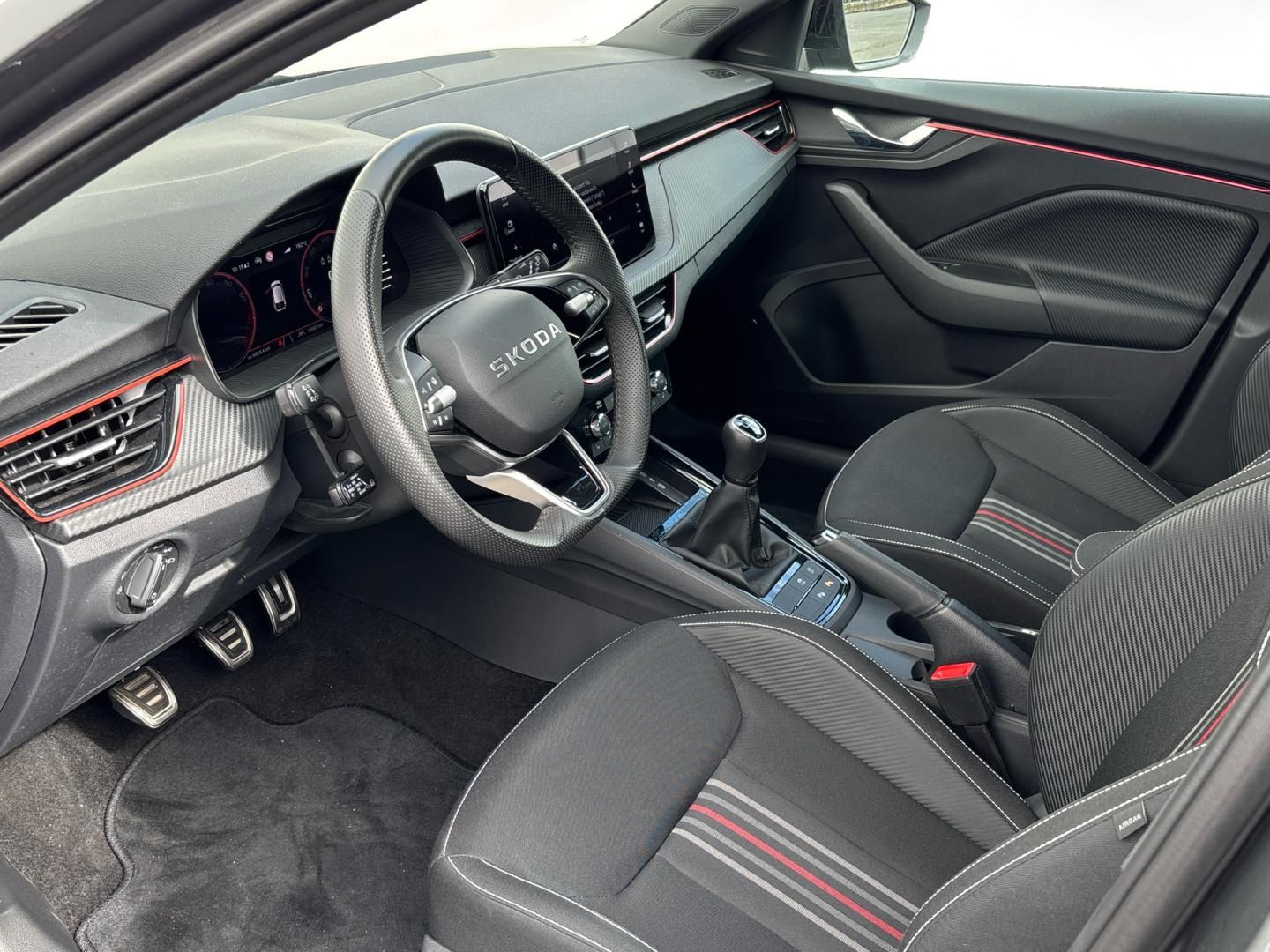 Škoda Scala, 1.5 TSI / 110 kW Monte Carlo - fotka 6