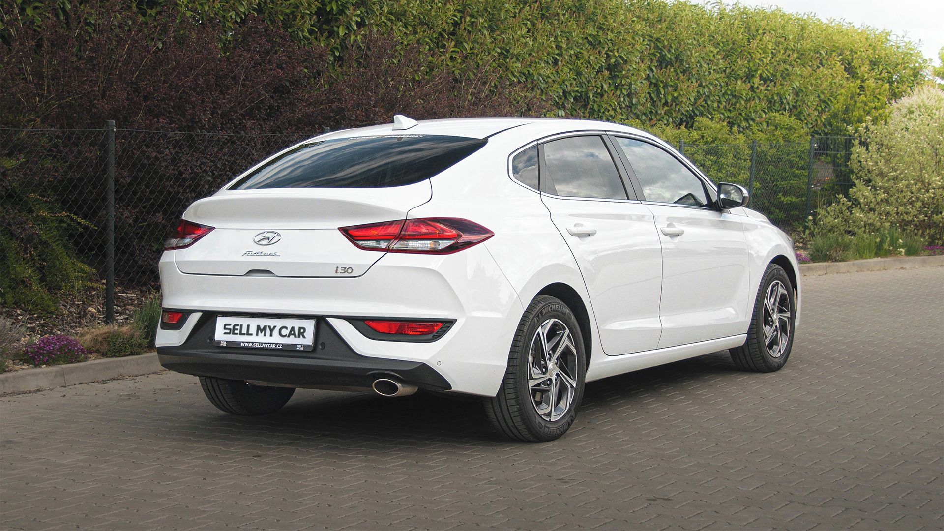 Hyundai i30, Fastback 1,0/88kW ČR Automat - fotka 5