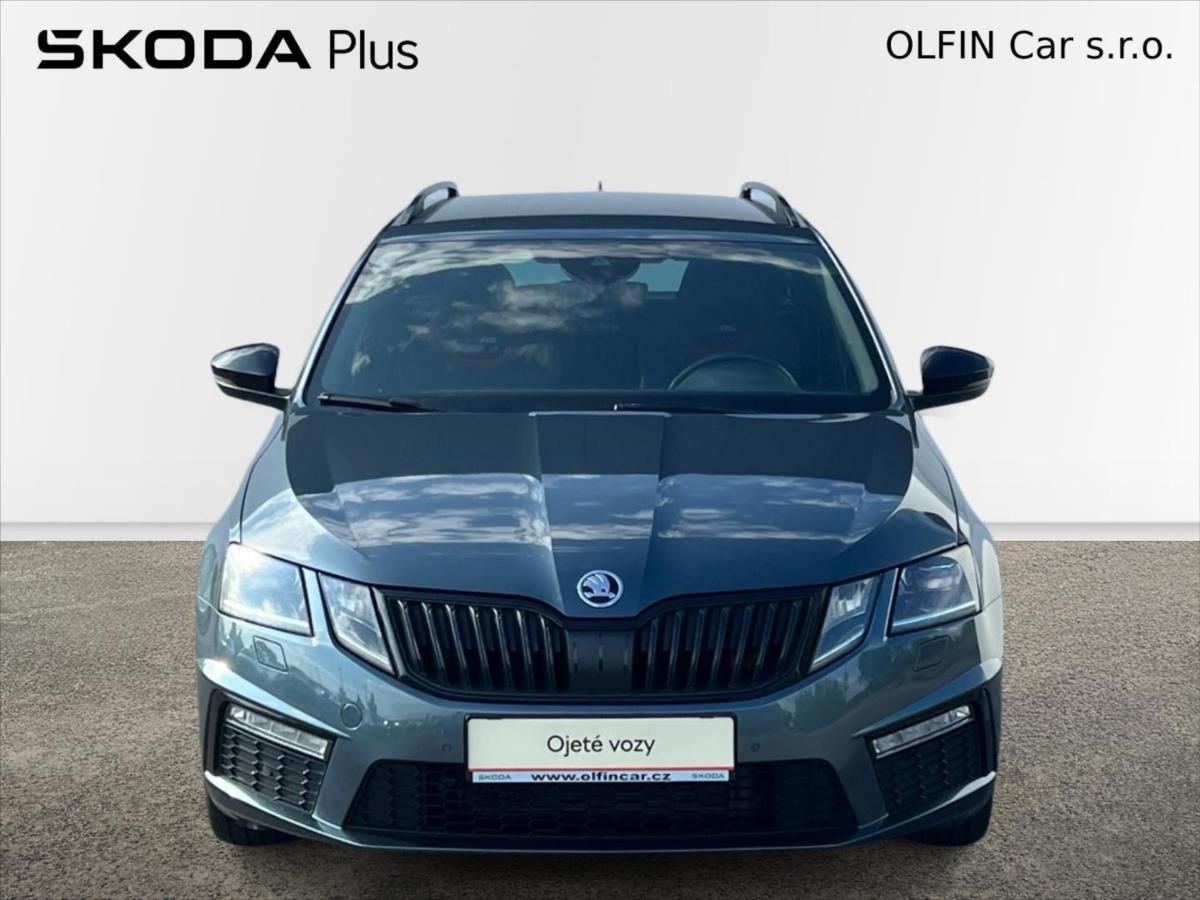 Škoda Octavia, 2,0 TDi 135kW  III. FL RS - fotka 4