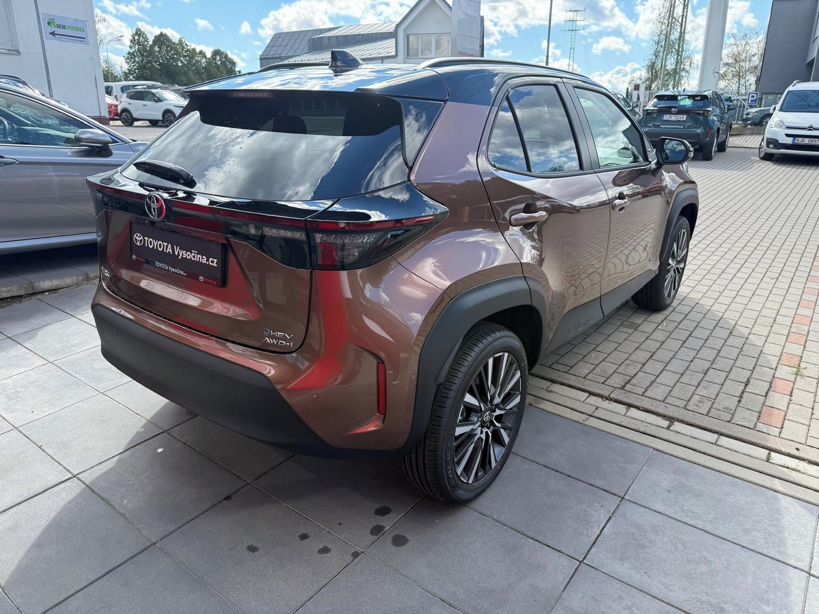 Toyota Yaris Cross, 1.5HEV 130PS 4x4 Exe. Tech VIP - fotka 5