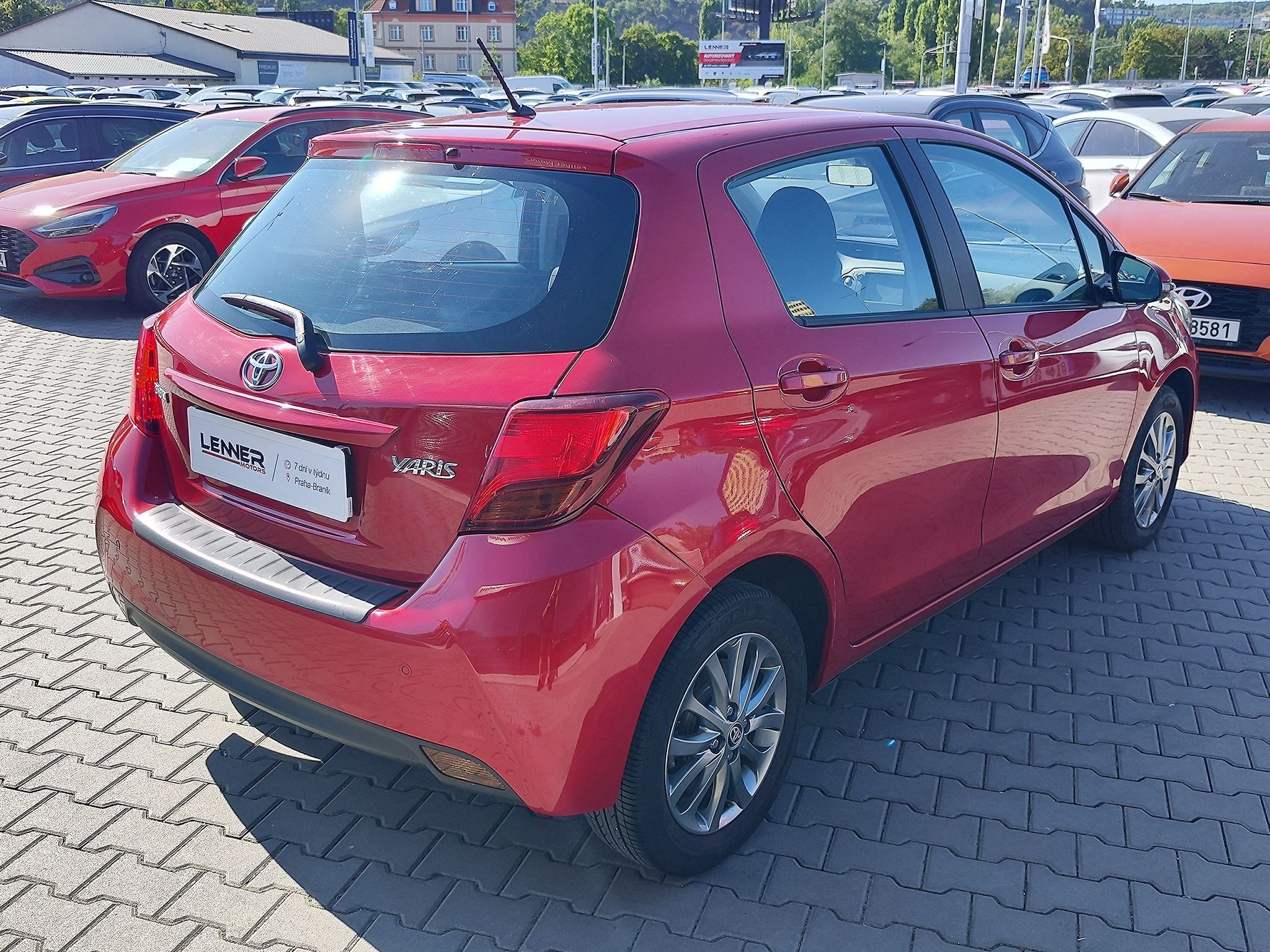 Toyota Yaris, 1.33 Dual VVT-i/73kW AT Trend - fotka 5