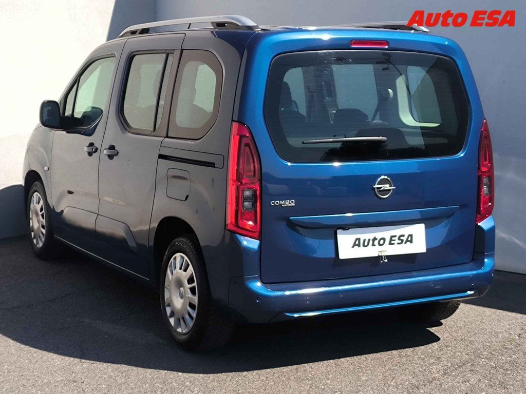 Opel Combo, 1.2T,Life - fotka 6